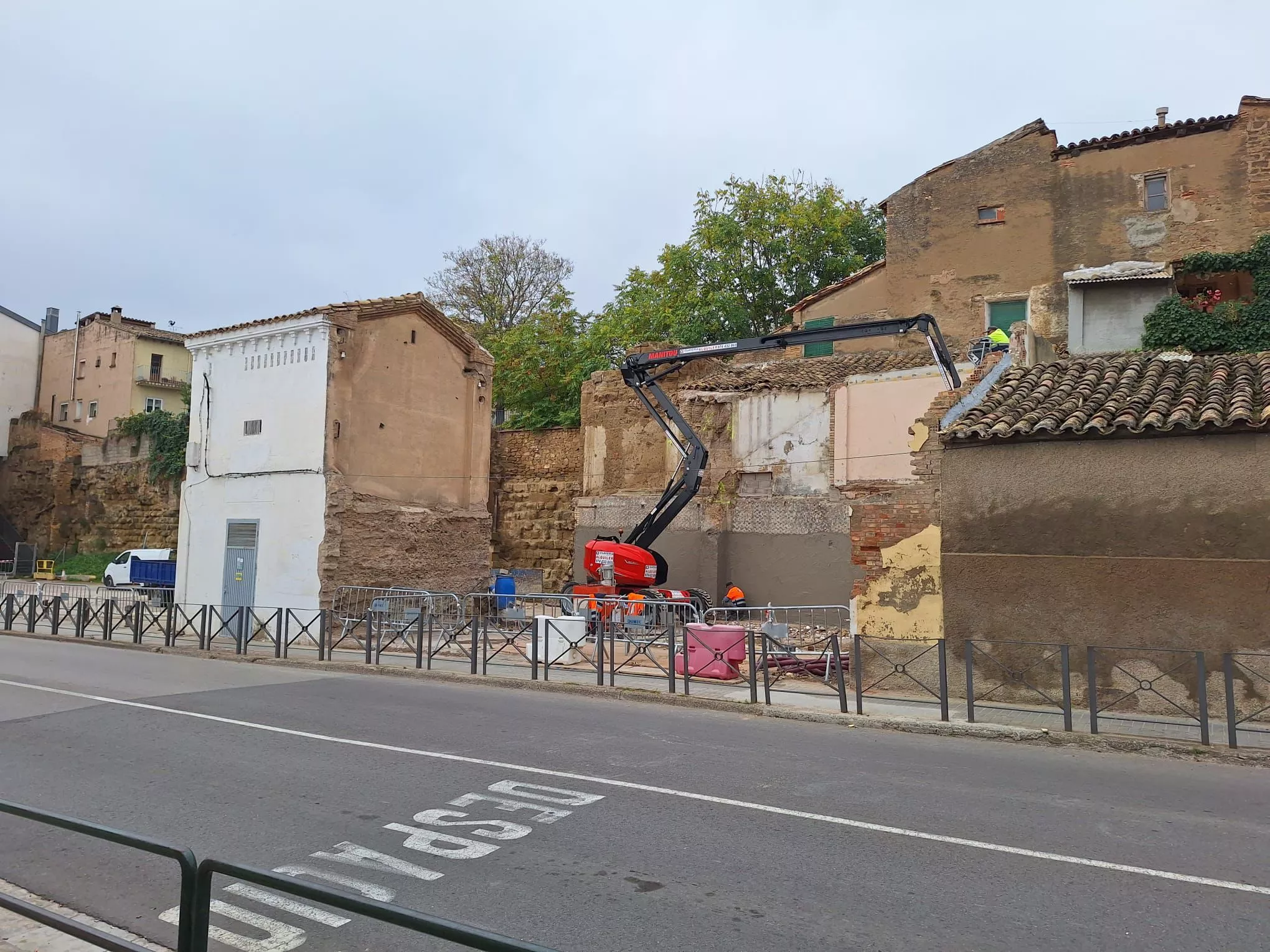 Tranformador eléctrico de Ronda de Montearagón.
