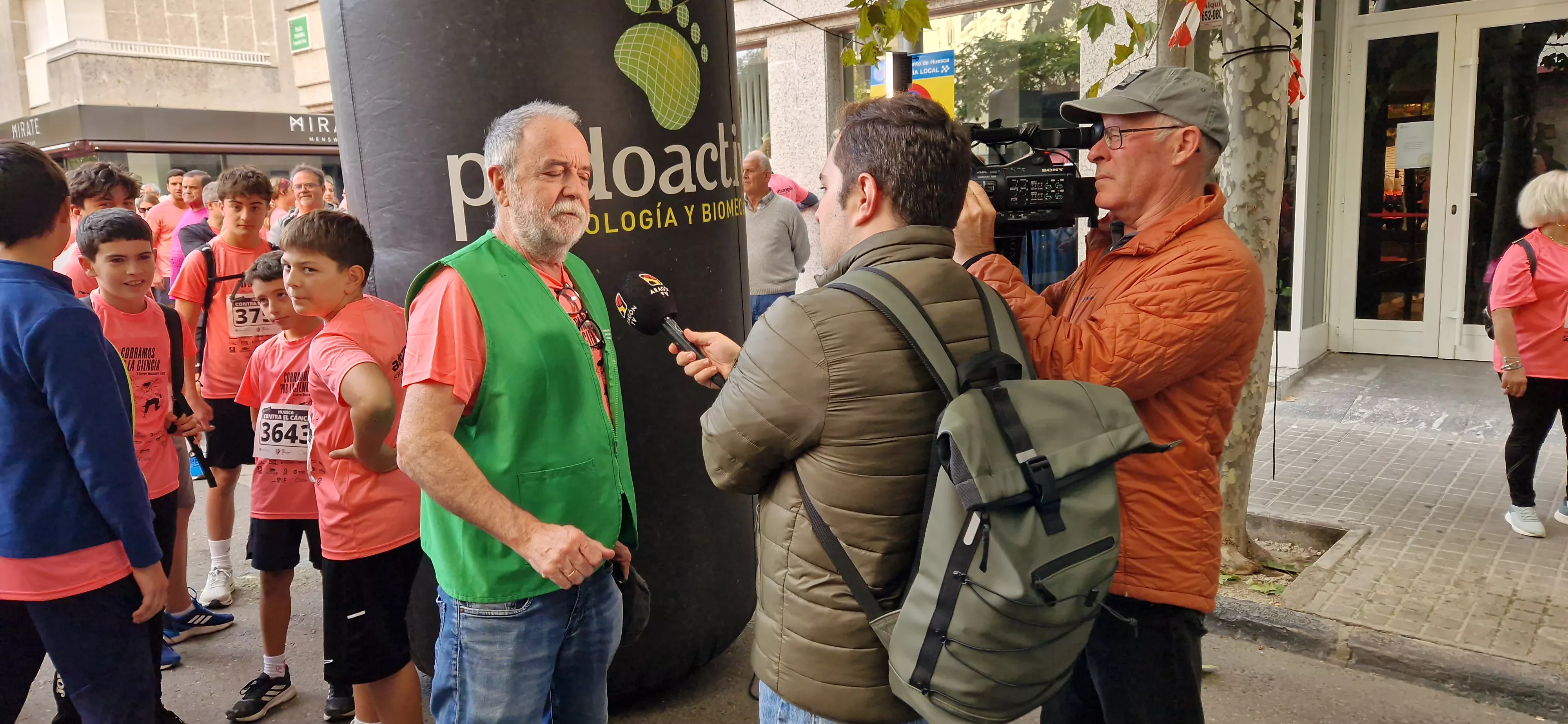 XI Carrera contra el Cáncer de Huesca. Foto Myriam Martínez