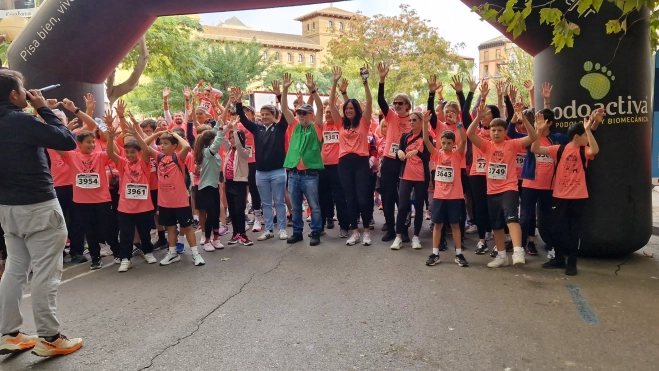 XI Carrera contra el Cáncer de Huesca. Foto Myriam Martínez