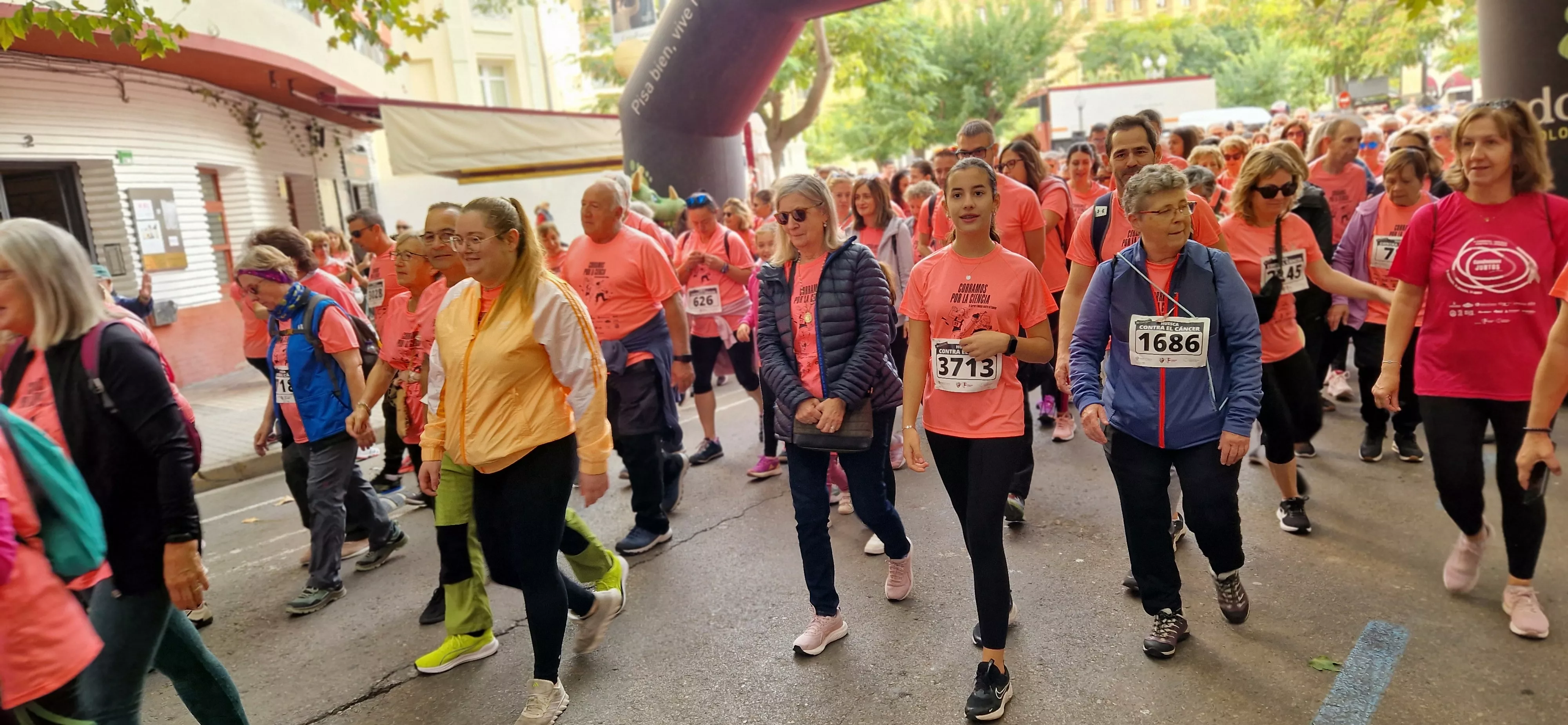 XI Carrera contra el Cáncer de Huesca. Foto Myriam Martínez