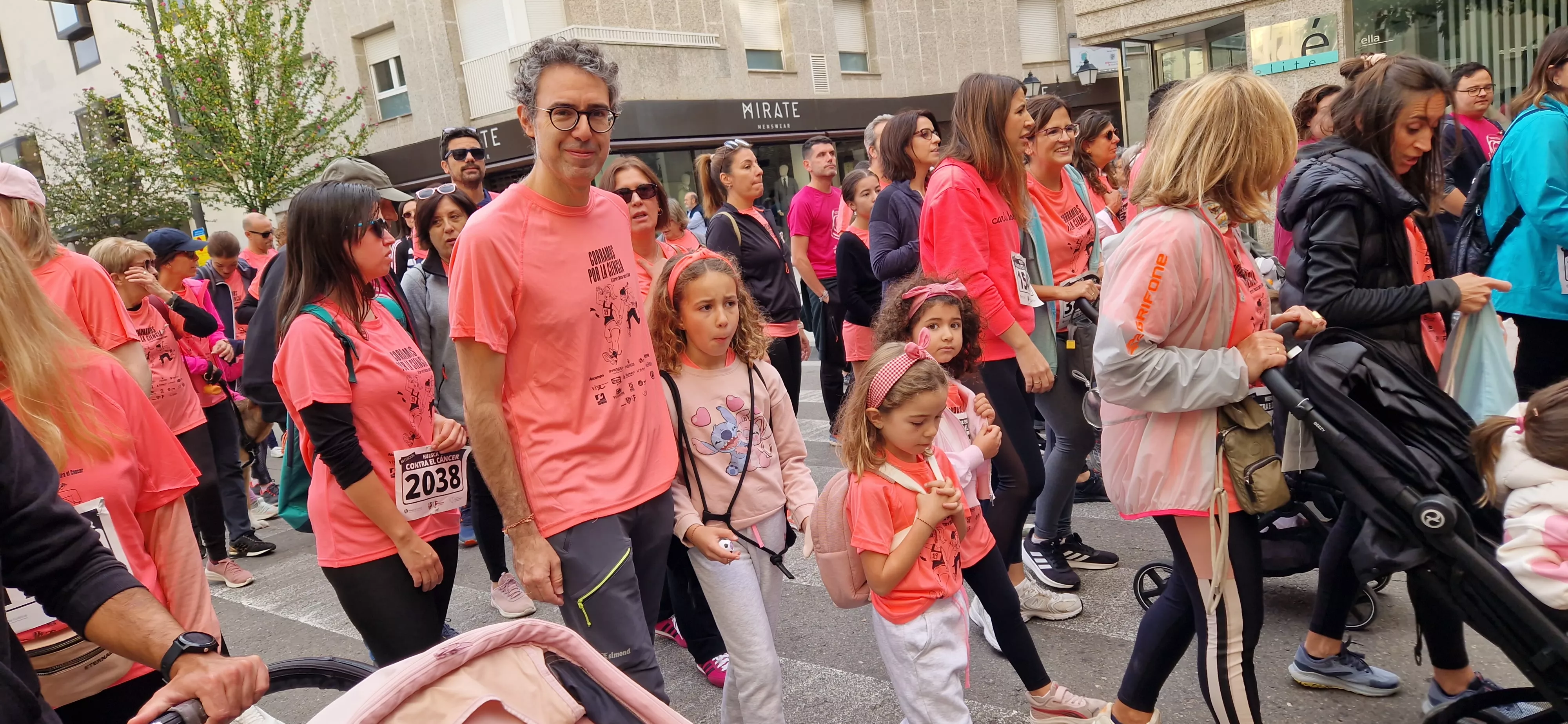 XI Carrera contra el Cáncer de Huesca. Foto Myriam Martínez