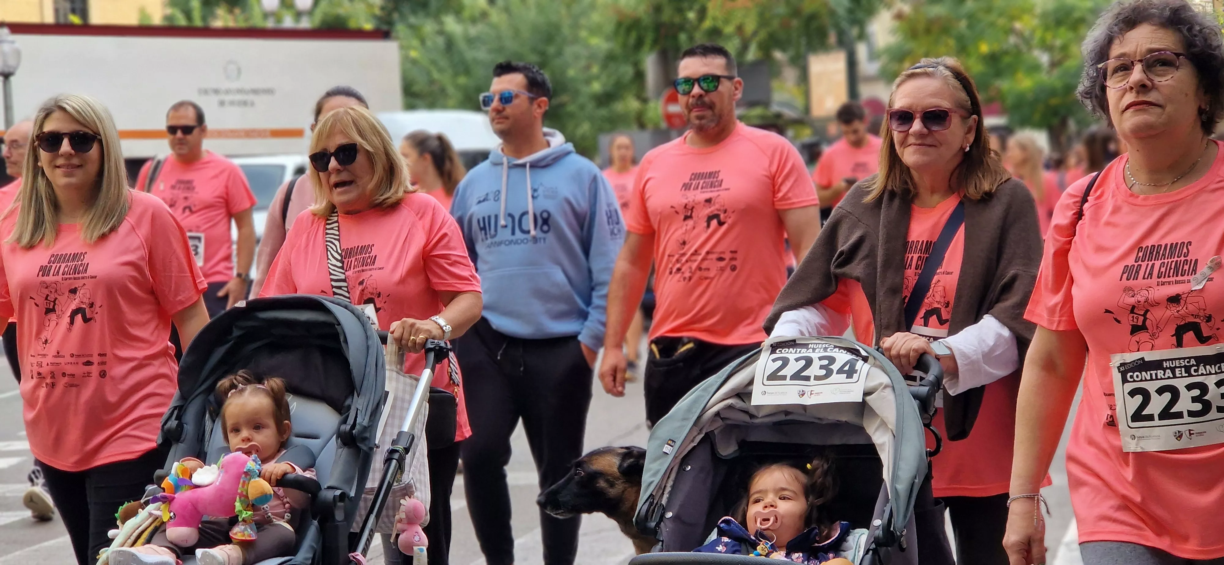 XI Carrera contra el Cáncer de Huesca. Foto Myriam Martínez