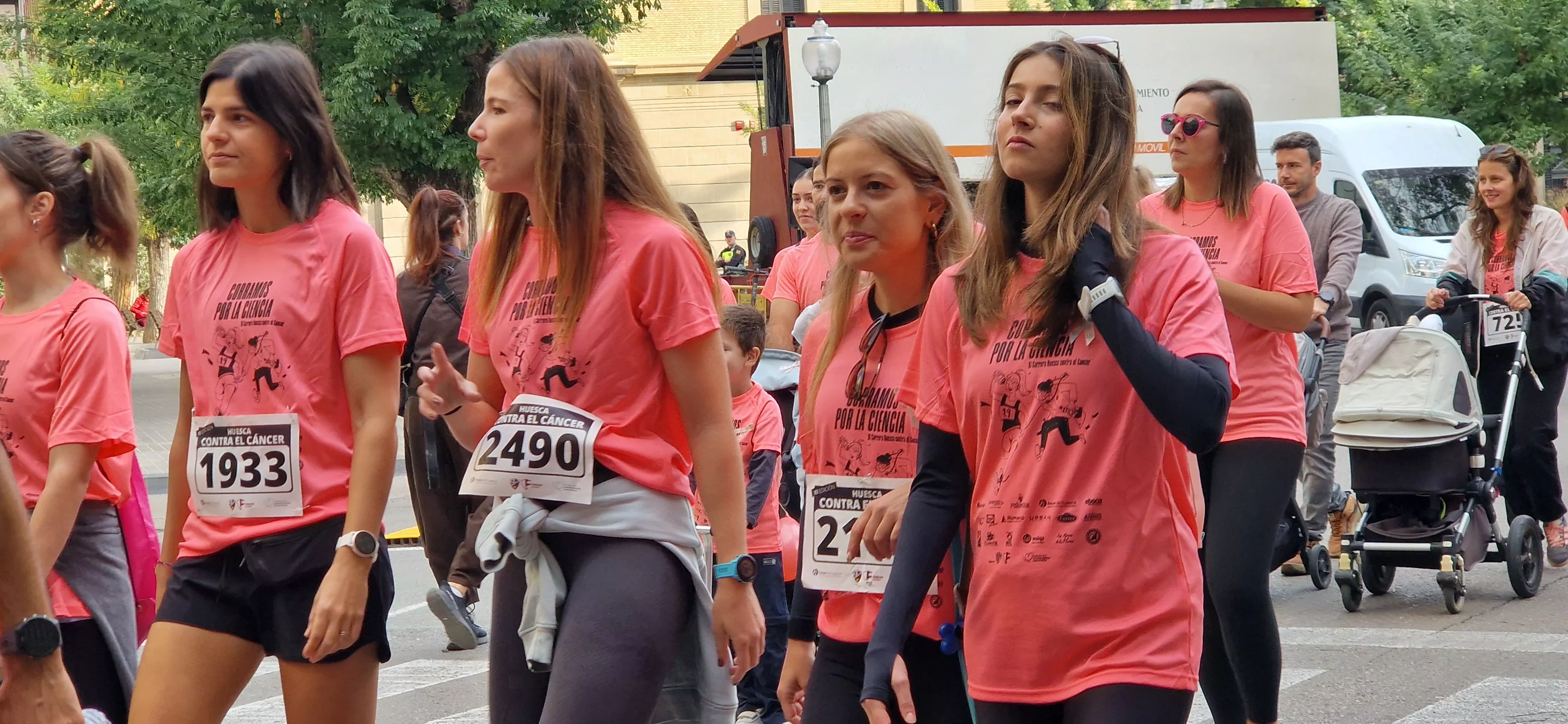 XI Carrera contra el Cáncer de Huesca. Foto Myriam Martínez