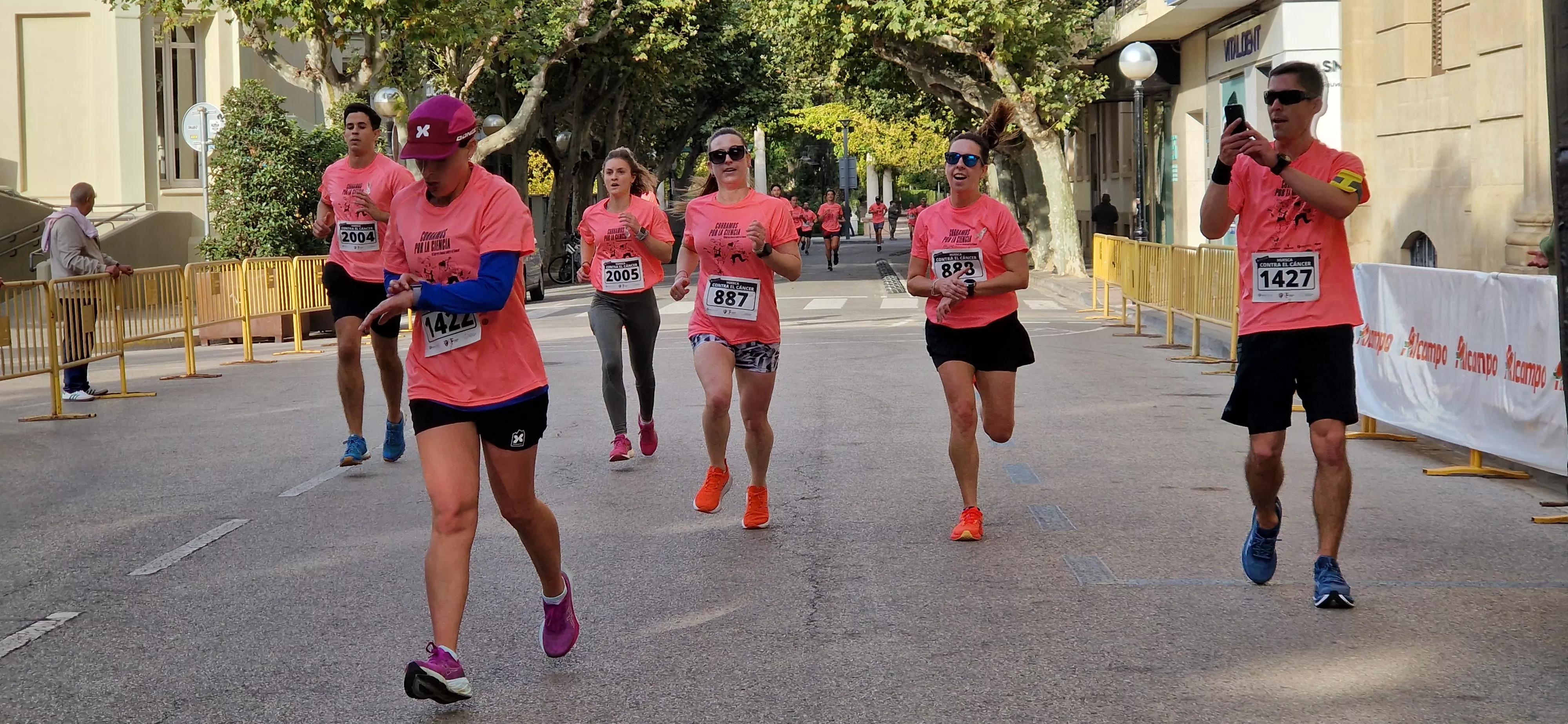 XI Carrera contra el Cáncer de Huesca. Foto Myriam Martínez