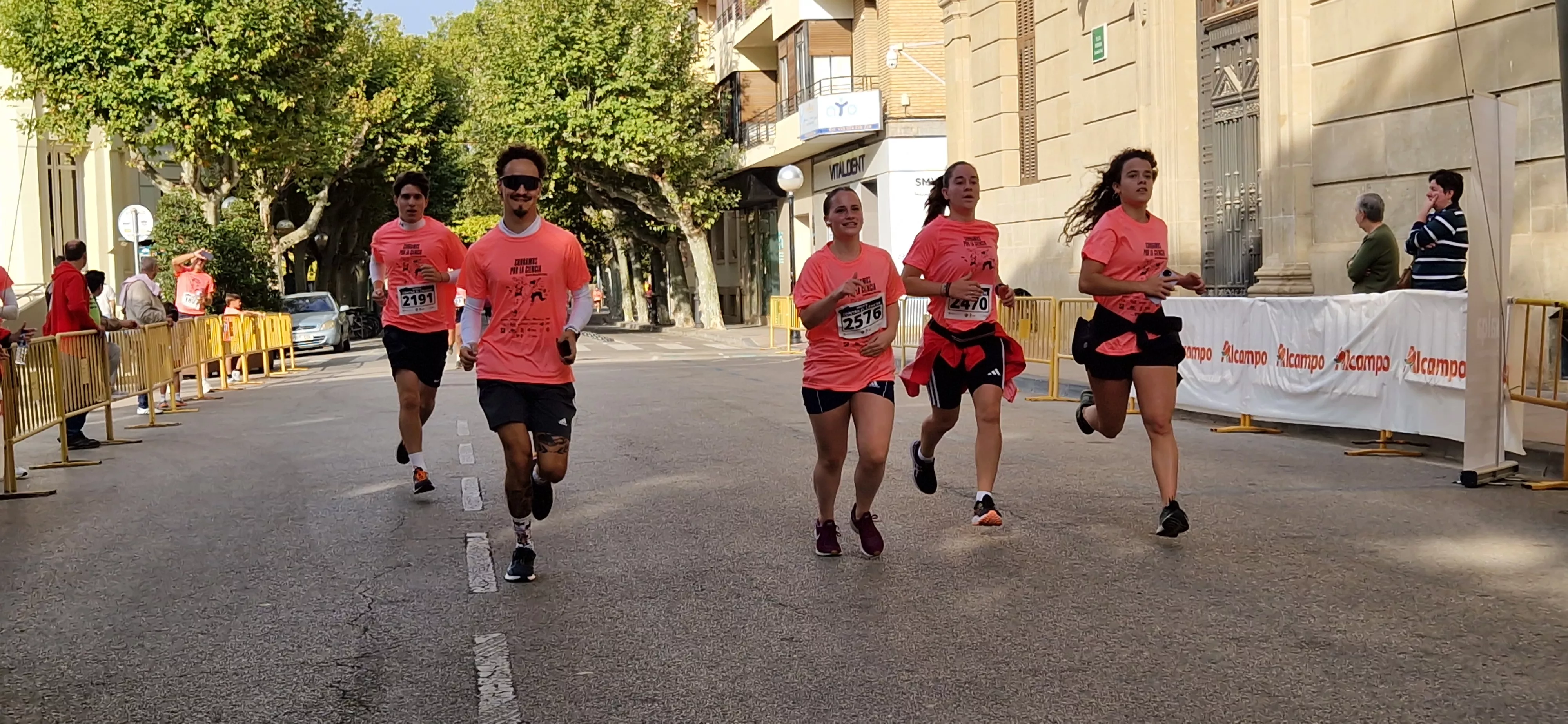 XI Carrera contra el Cáncer de Huesca. Foto Myriam Martínez