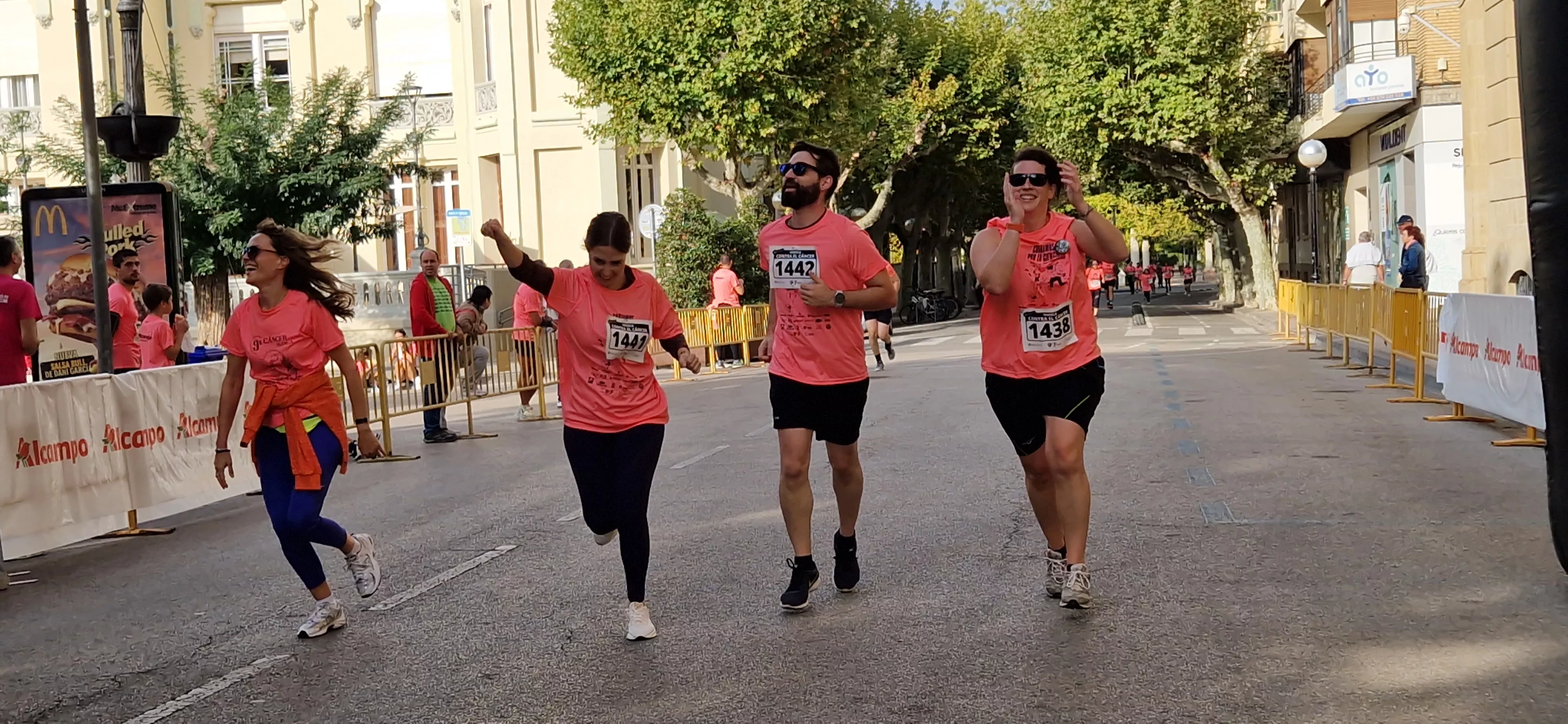 XI Carrera contra el Cáncer de Huesca. Foto Myriam Martínez