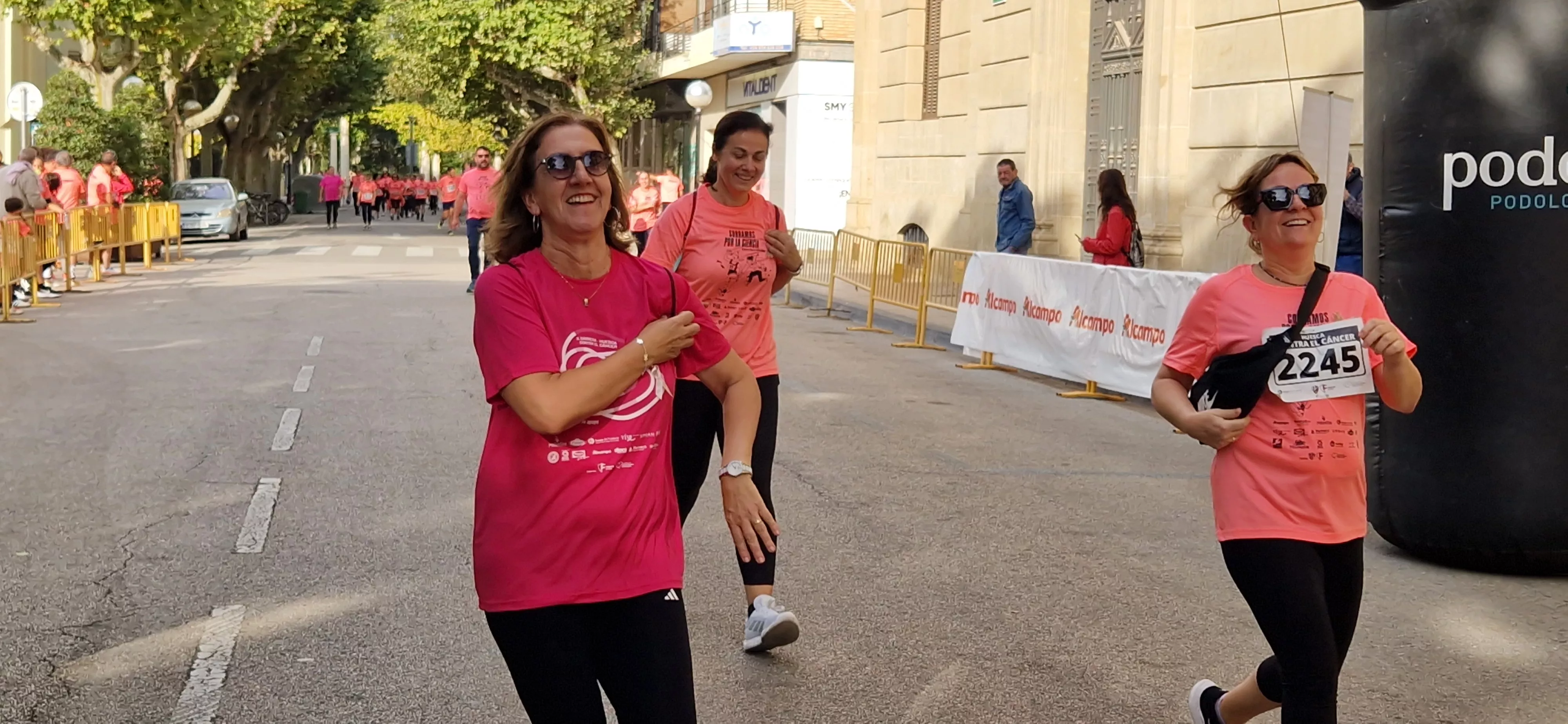 XI Carrera contra el Cáncer de Huesca. Foto Myriam Martínez