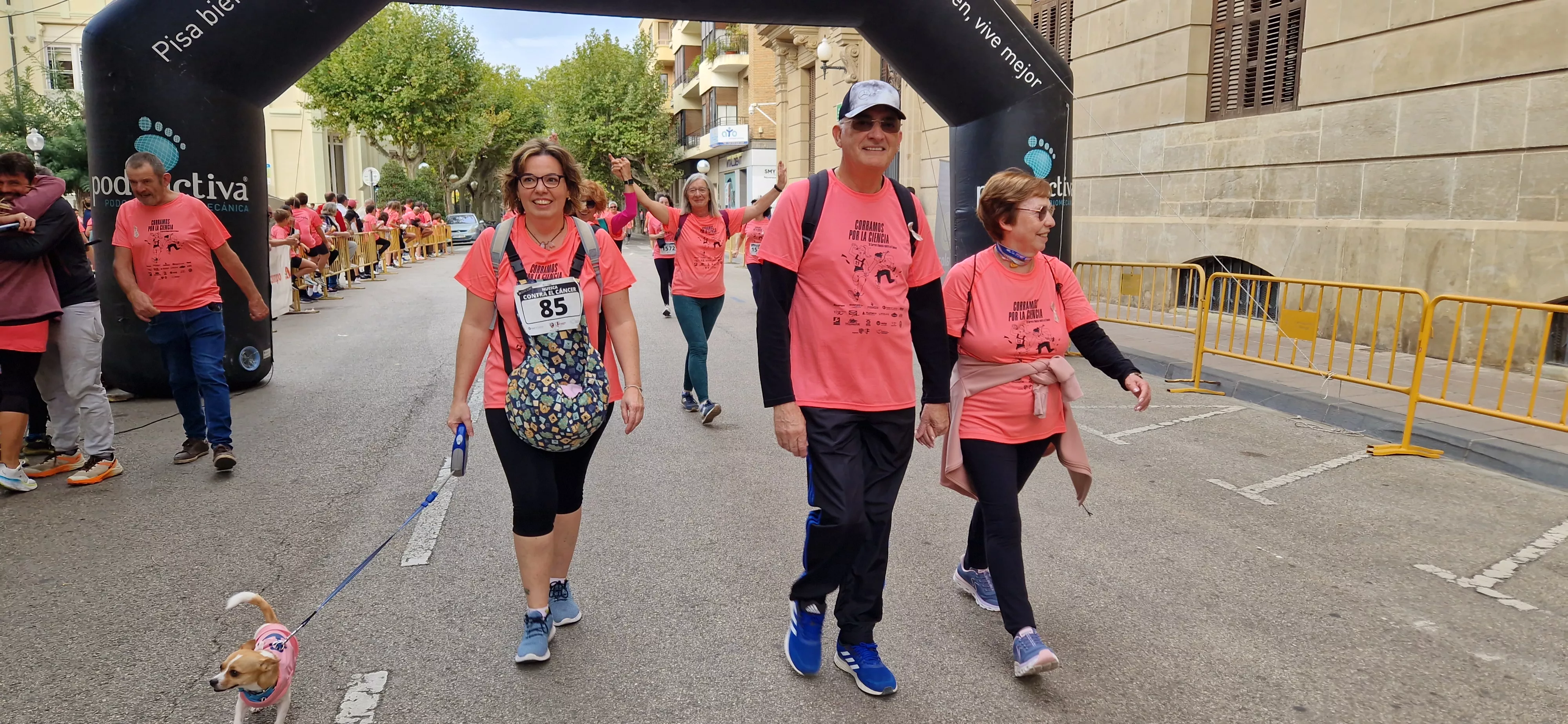 XI Carrera contra el Cáncer de Huesca. Foto Myriam Martínez