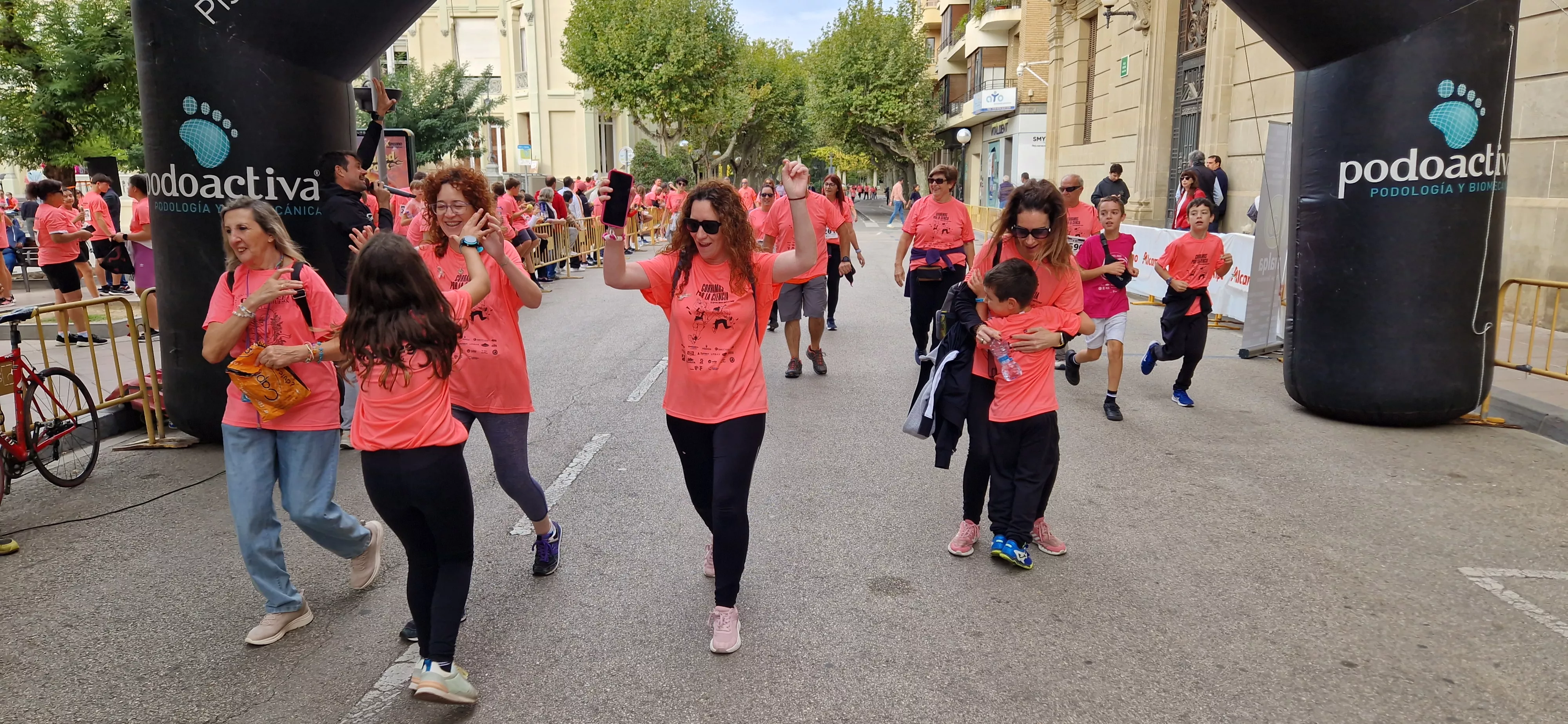XI Carrera contra el Cáncer de Huesca. Foto Myriam Martínez