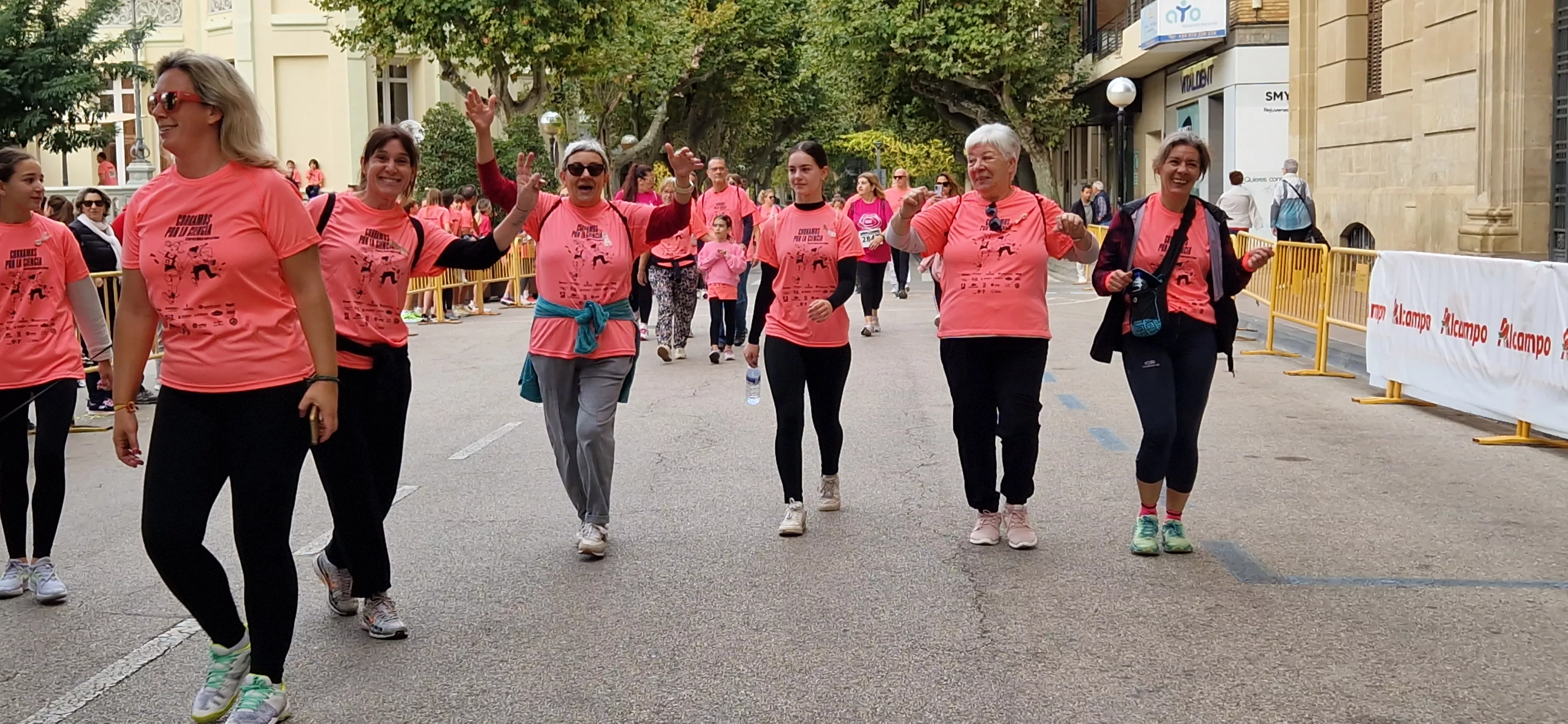 XI Carrera contra el Cáncer de Huesca. Foto Myriam Martínez