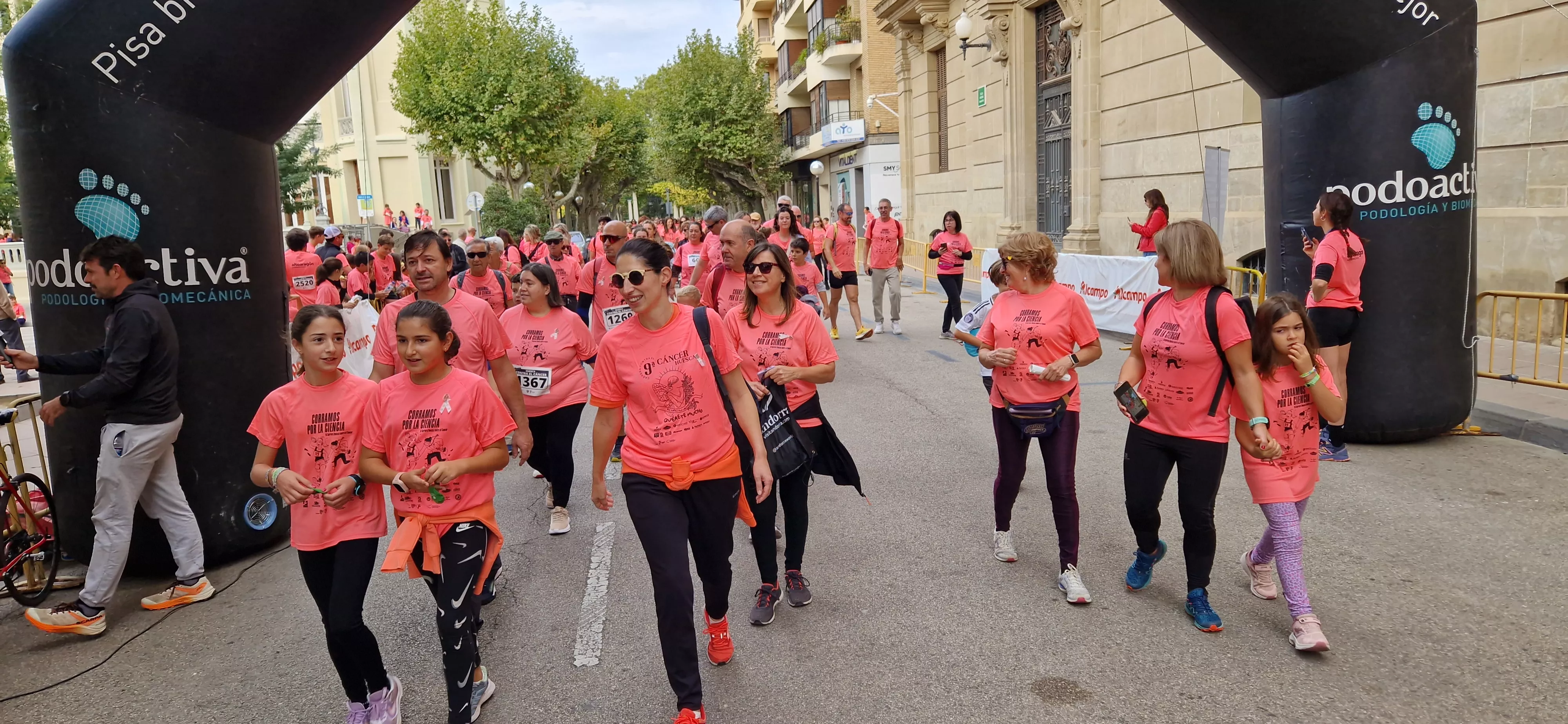 XI Carrera contra el Cáncer de Huesca. Foto Myriam Martínez