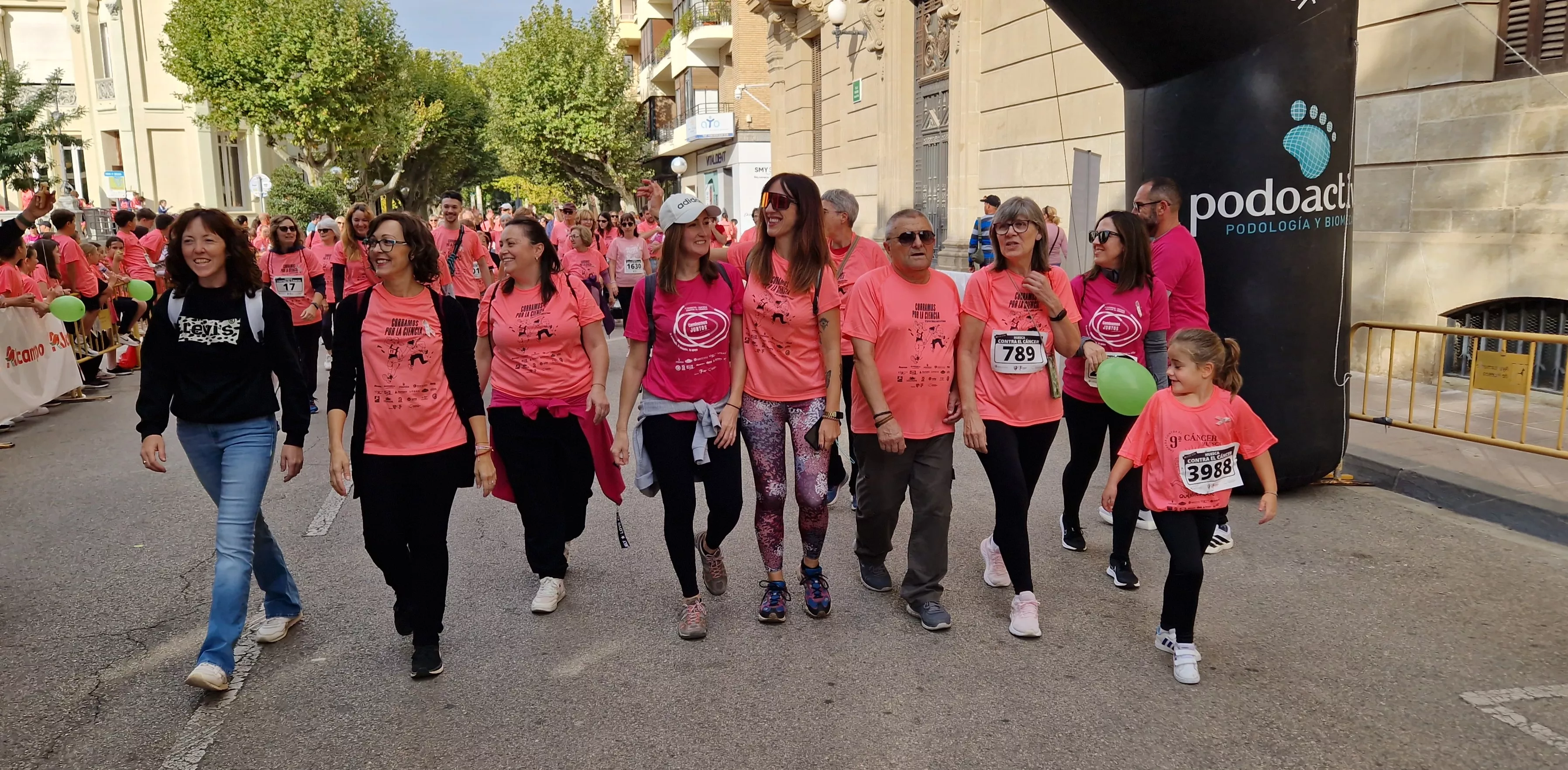 XI Carrera contra el Cáncer de Huesca. Foto Myriam Martínez