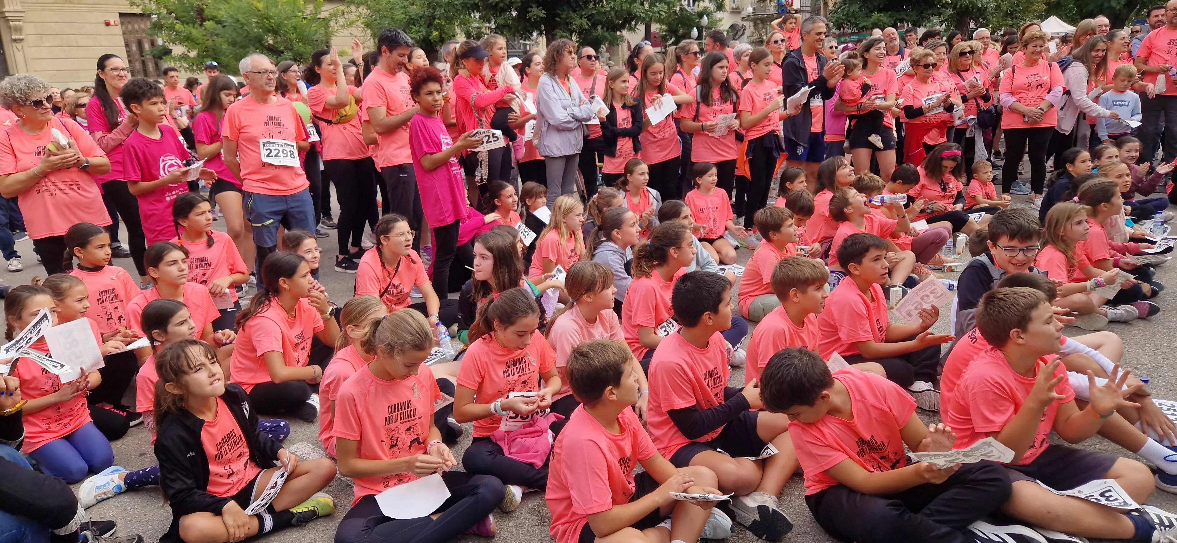 XI Carrera contra el Cáncer de Huesca. Foto Myriam Martínez