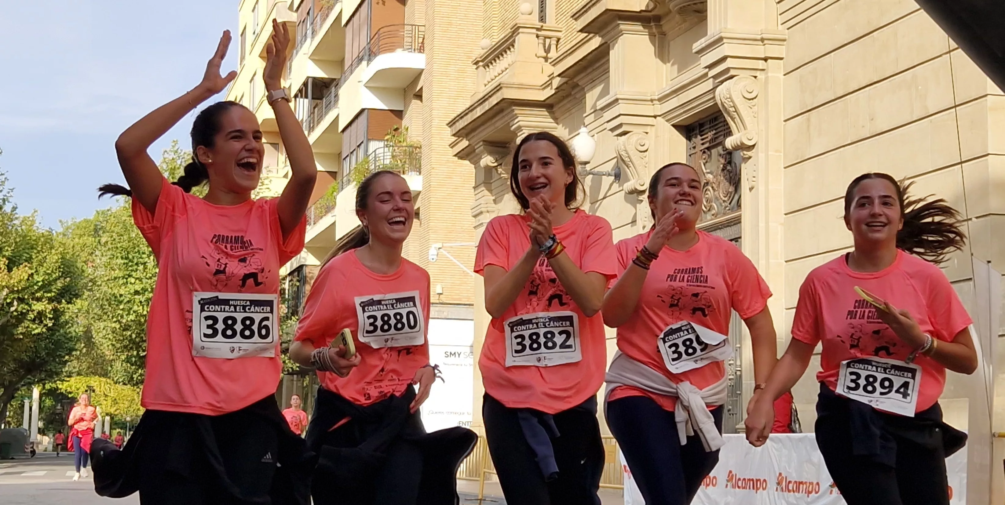 XI Carrera contra el Cáncer de Huesca. Foto Myriam Martínez