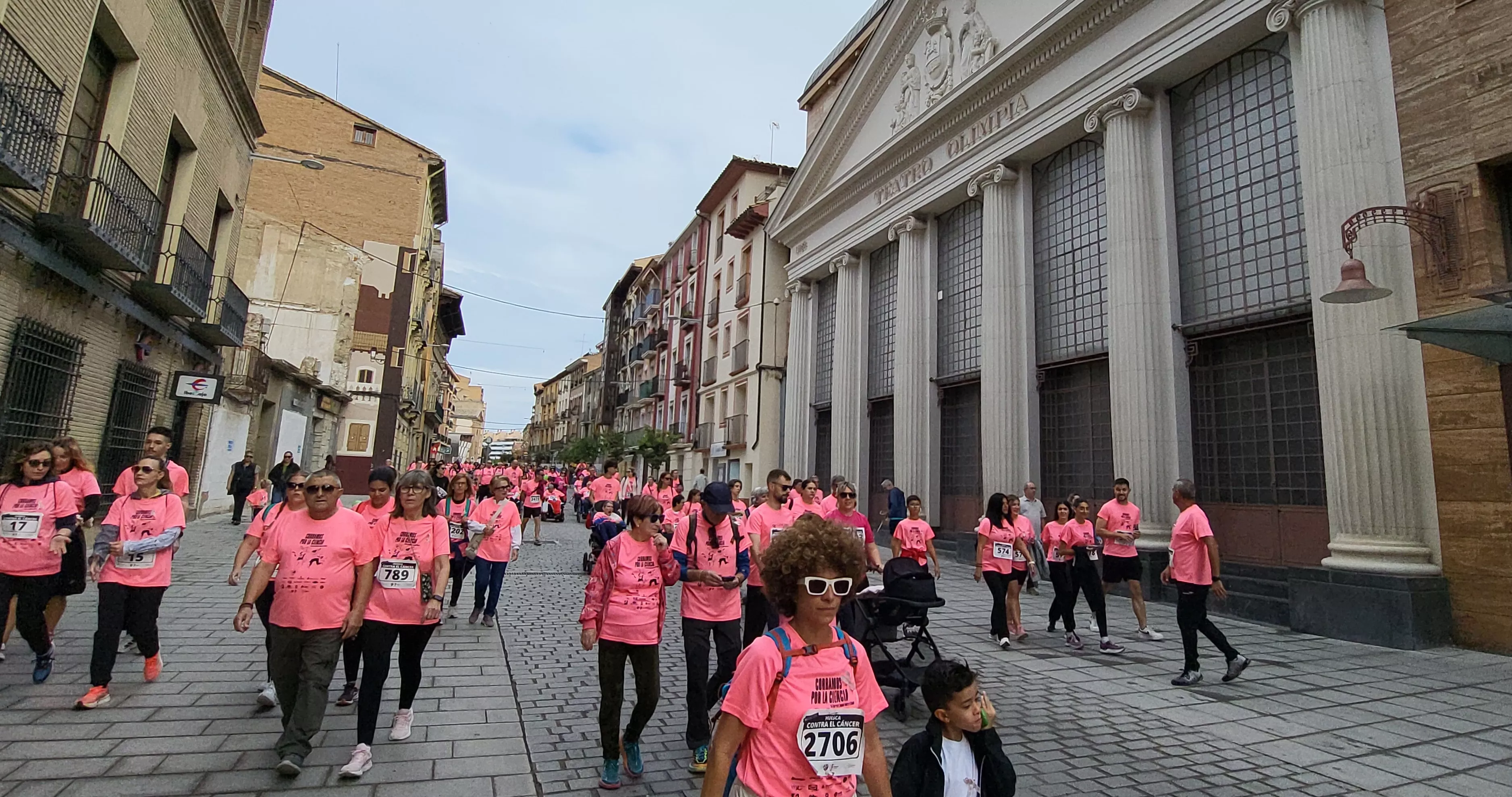 XI Carrera contra el Cáncer de Huesca. Foto Mercedes Manterola