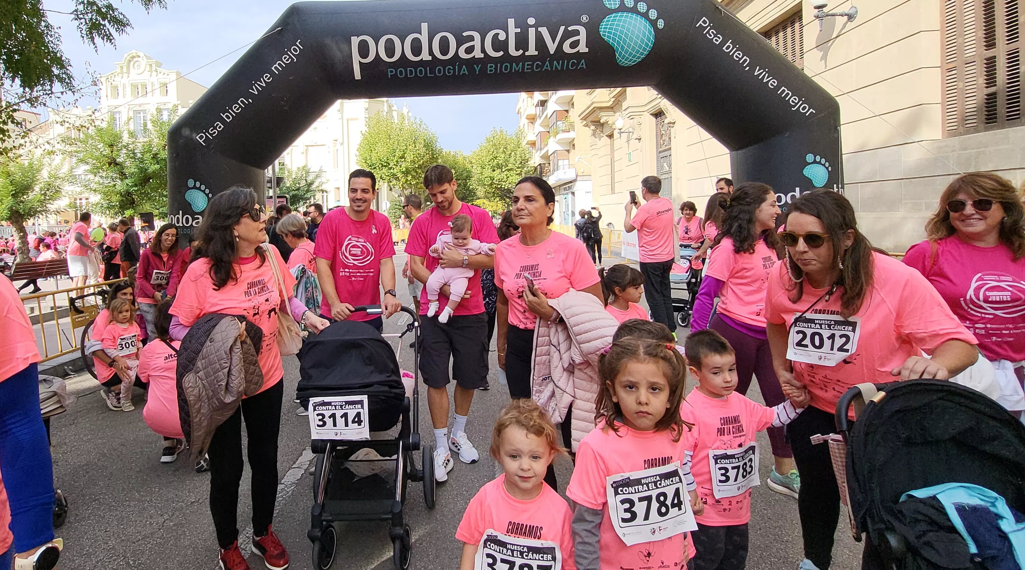 XI Carrera contra el Cáncer de Huesca. Foto Mercedes Manterola