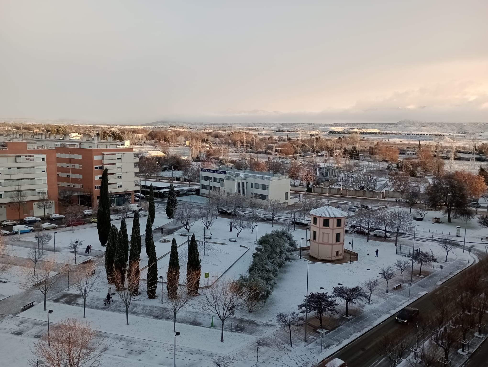 Parque Puerta del Pirineo de Huesca esta mañana. Foto Isabel Arilla 