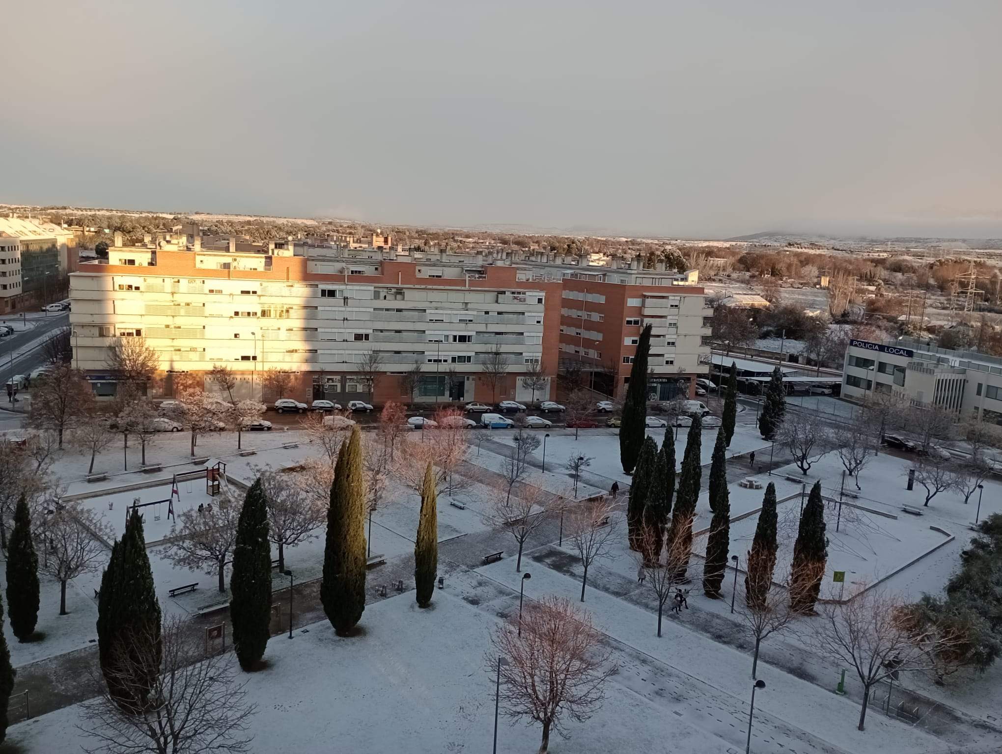 Parque Puerta del Pirineo de Huesca esta mañana. Foto Isabel Arilla 