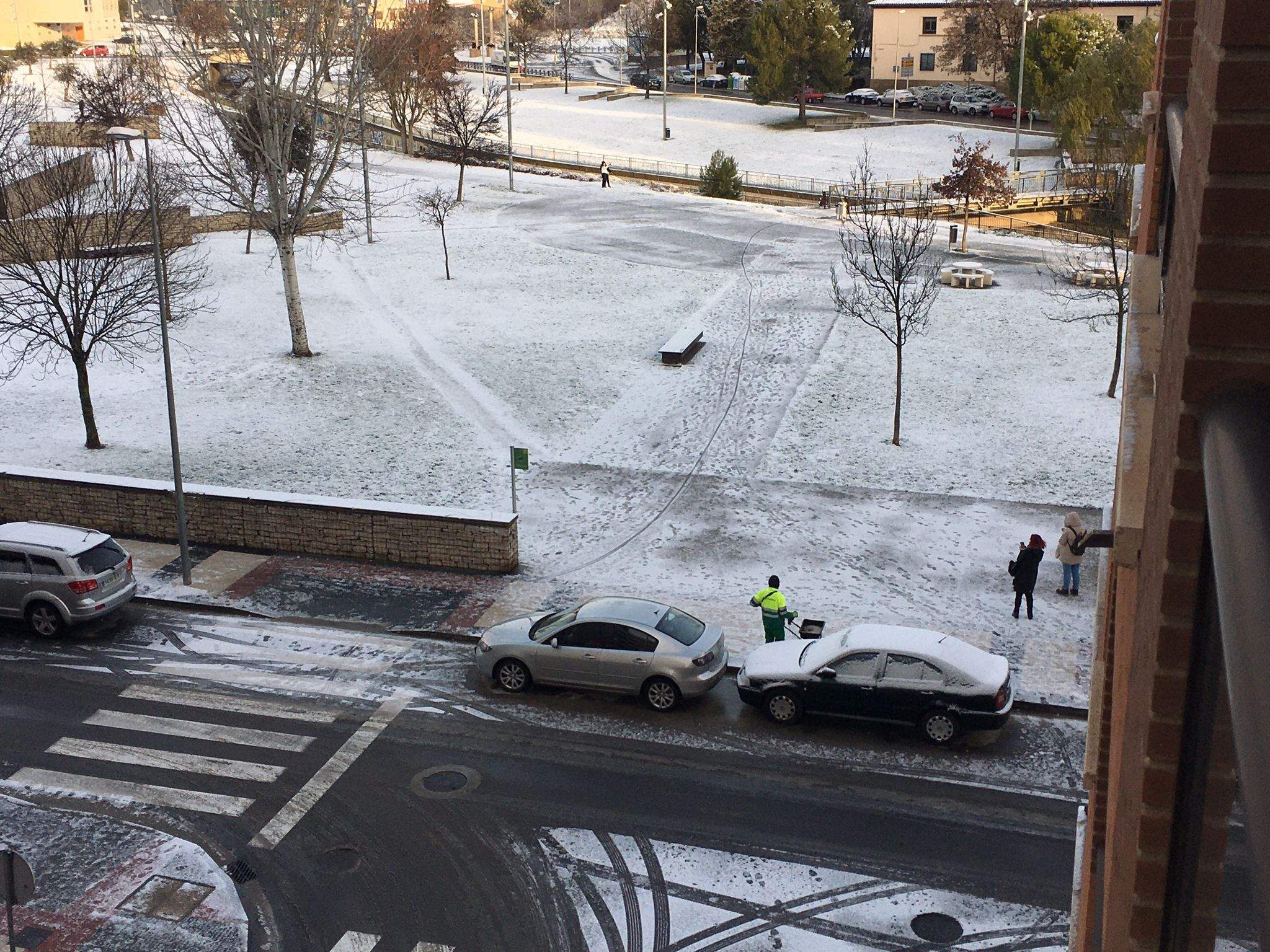 Calle Luis Mur Ventura y Parque de la Universidad. Foto Marta Escartín 