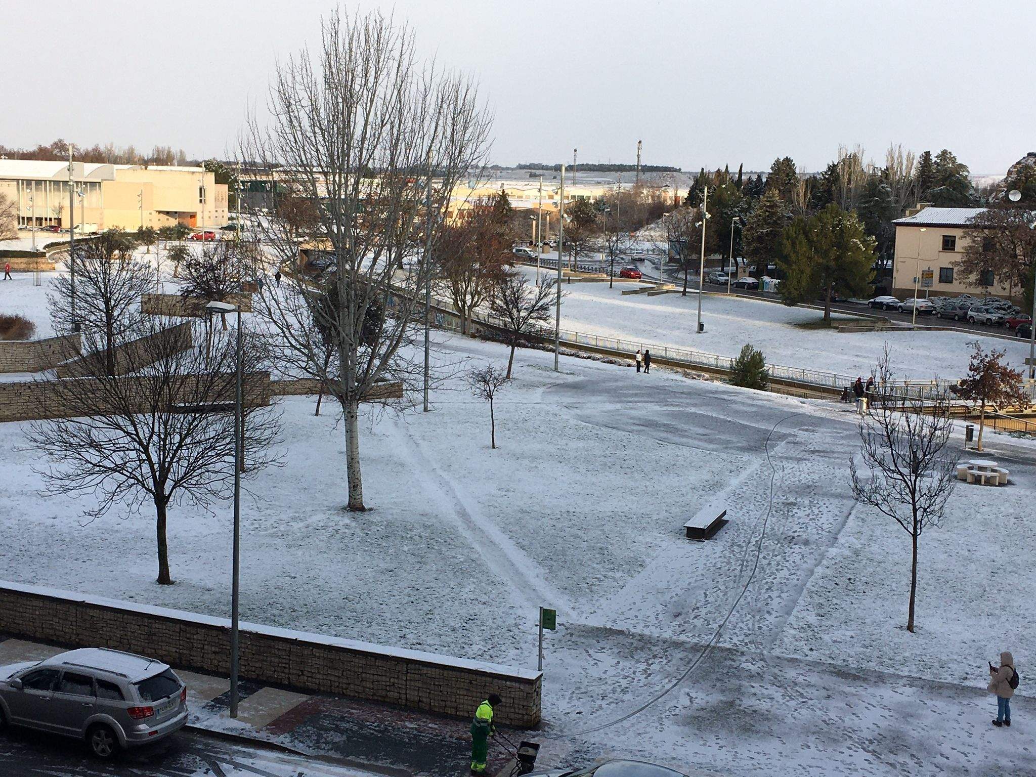 Calle Luis Mur Ventura y Parque de la Universidad. Foto Marta Escartín 