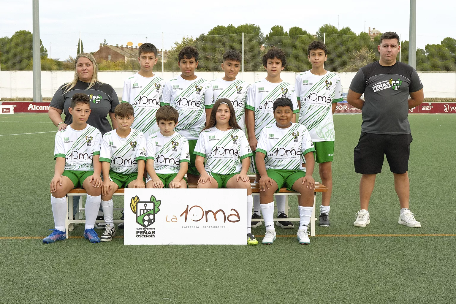 Imágenes de la presentación de la cantera del CD Peñas Oscenses. Foto: Alejandro Sanagustín