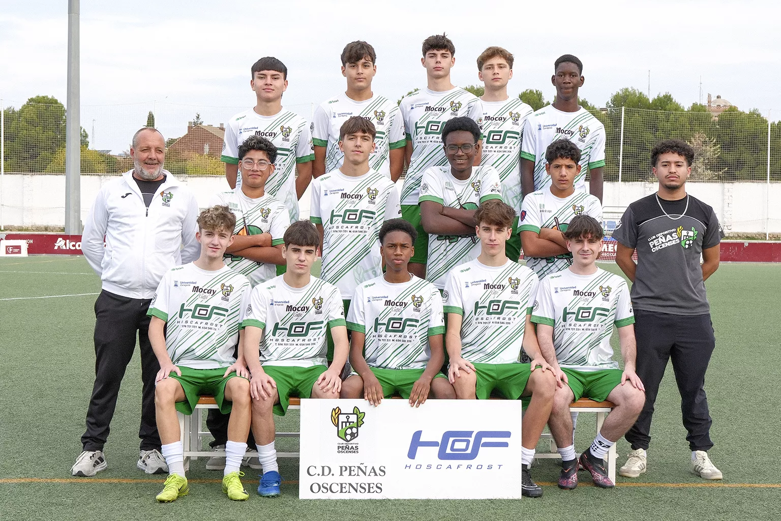Imágenes de la presentación de la cantera del CD Peñas Oscenses. Foto: Alejandro Sanagustín