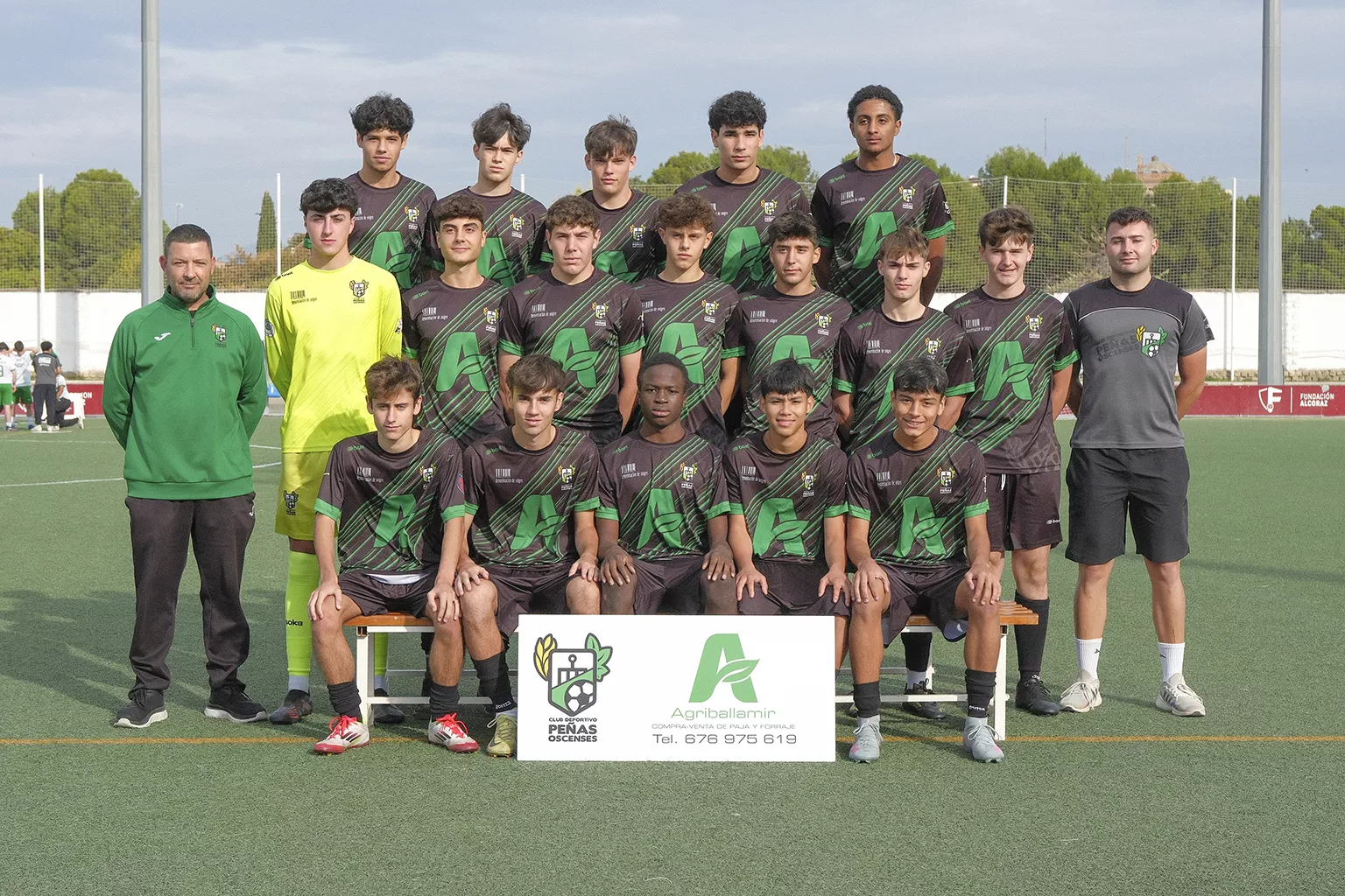 Imágenes de la presentación de la cantera del CD Peñas Oscenses. Foto: Alejandro Sanagustín