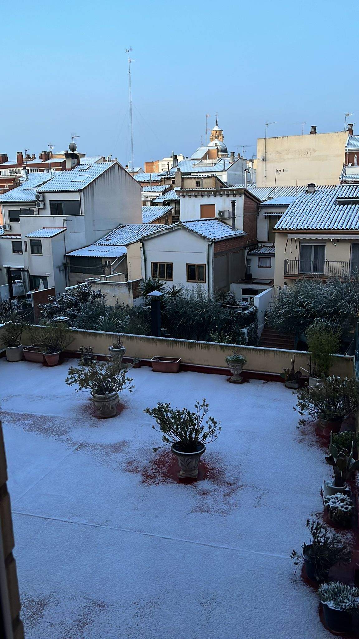Foto tomada desde la calle Cleriguech en Huesca. Foto Carlos Blasco
