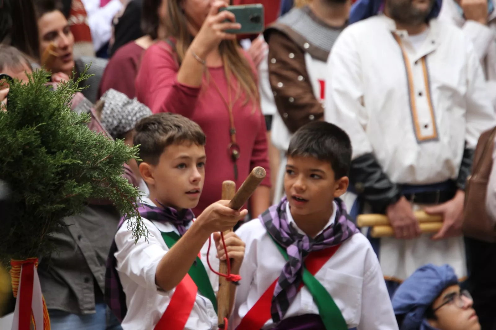Dances de Los Monegros en Robres. Foto Carlos Neofato