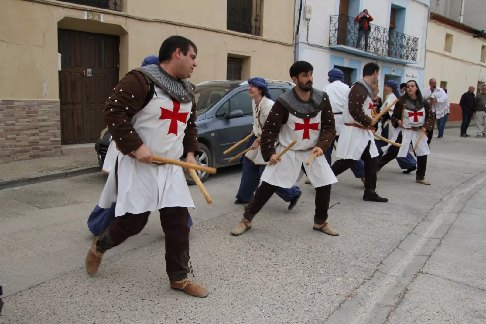 Dances de Los Monegros en Robres. Foto Carlos Neofato