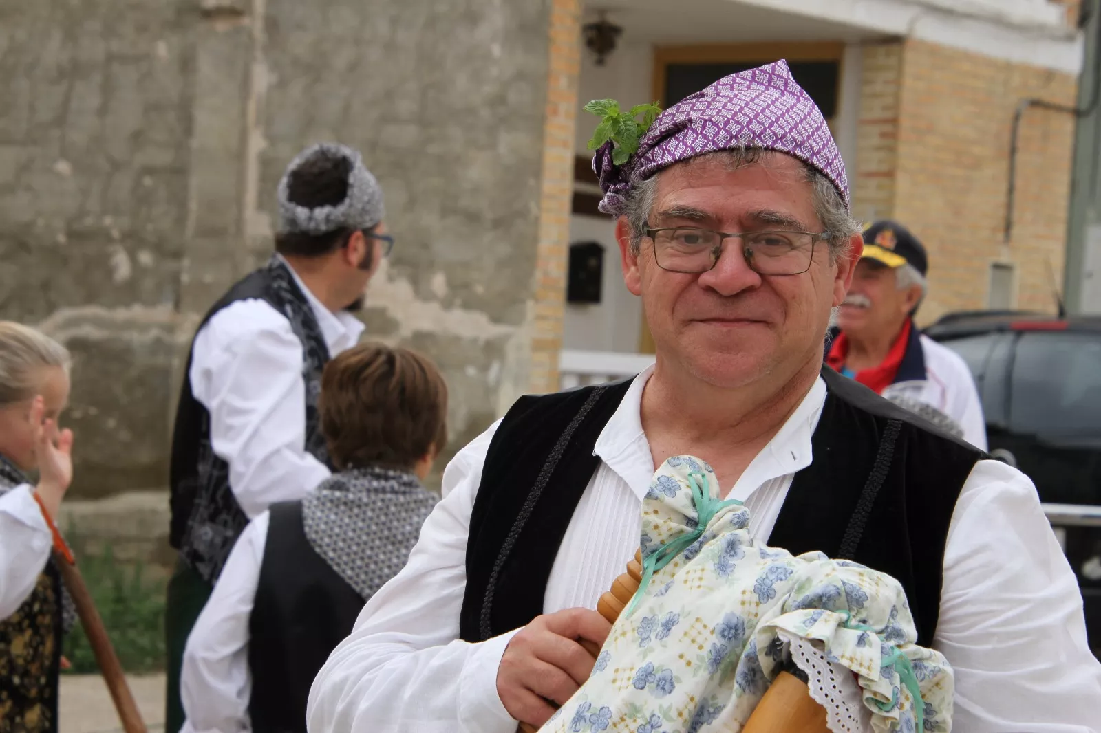 Dances de Los Monegros en Robres. Foto Carlos Neofato