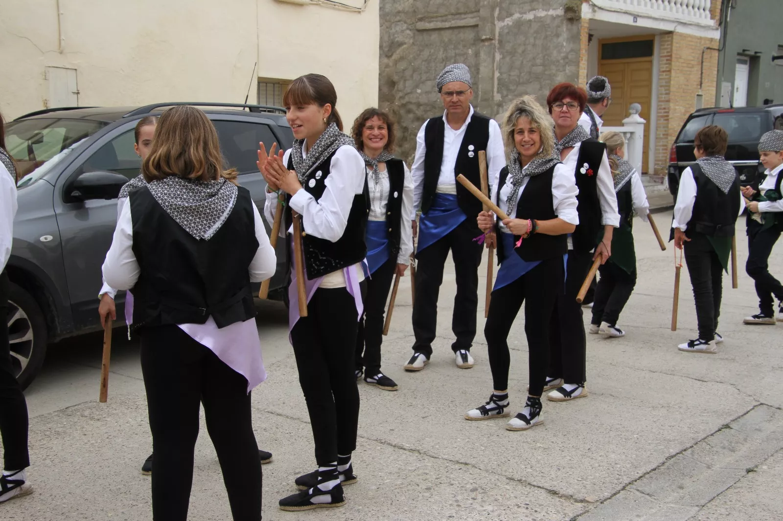 Dances de Los Monegros en Robres. Foto Carlos Neofato