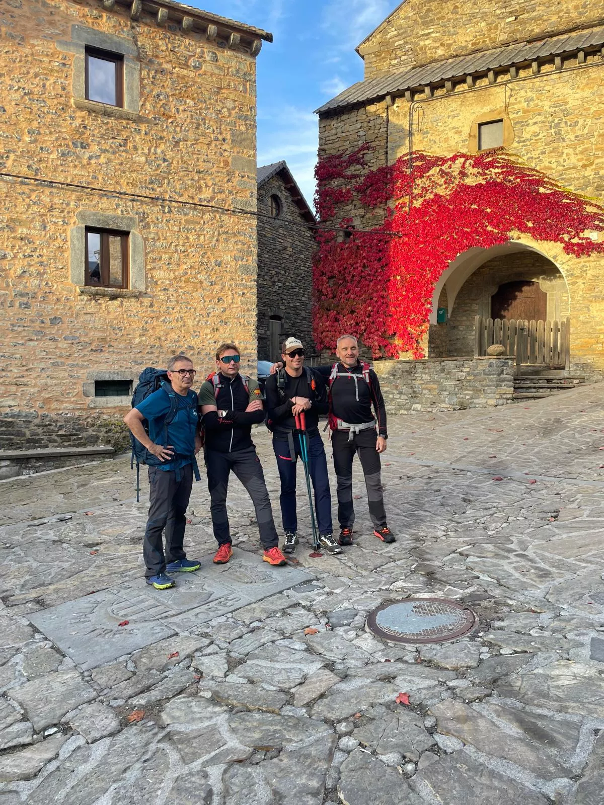 Los Javieres, en la Travesía GR15