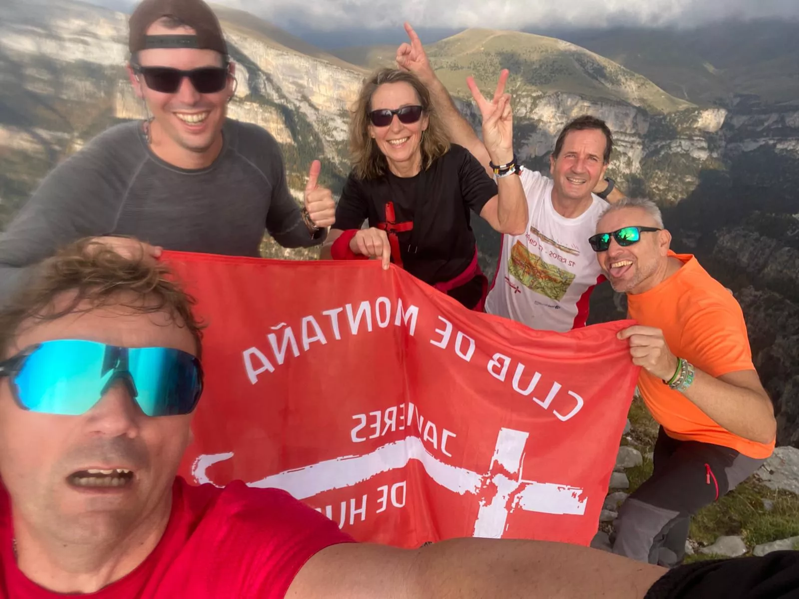 Los Javieres, en la Travesía GR15