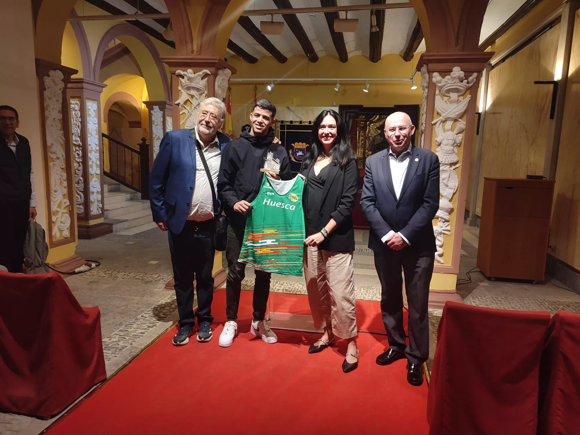 Recepción del Ayuntamiento a Djamel Sedjati