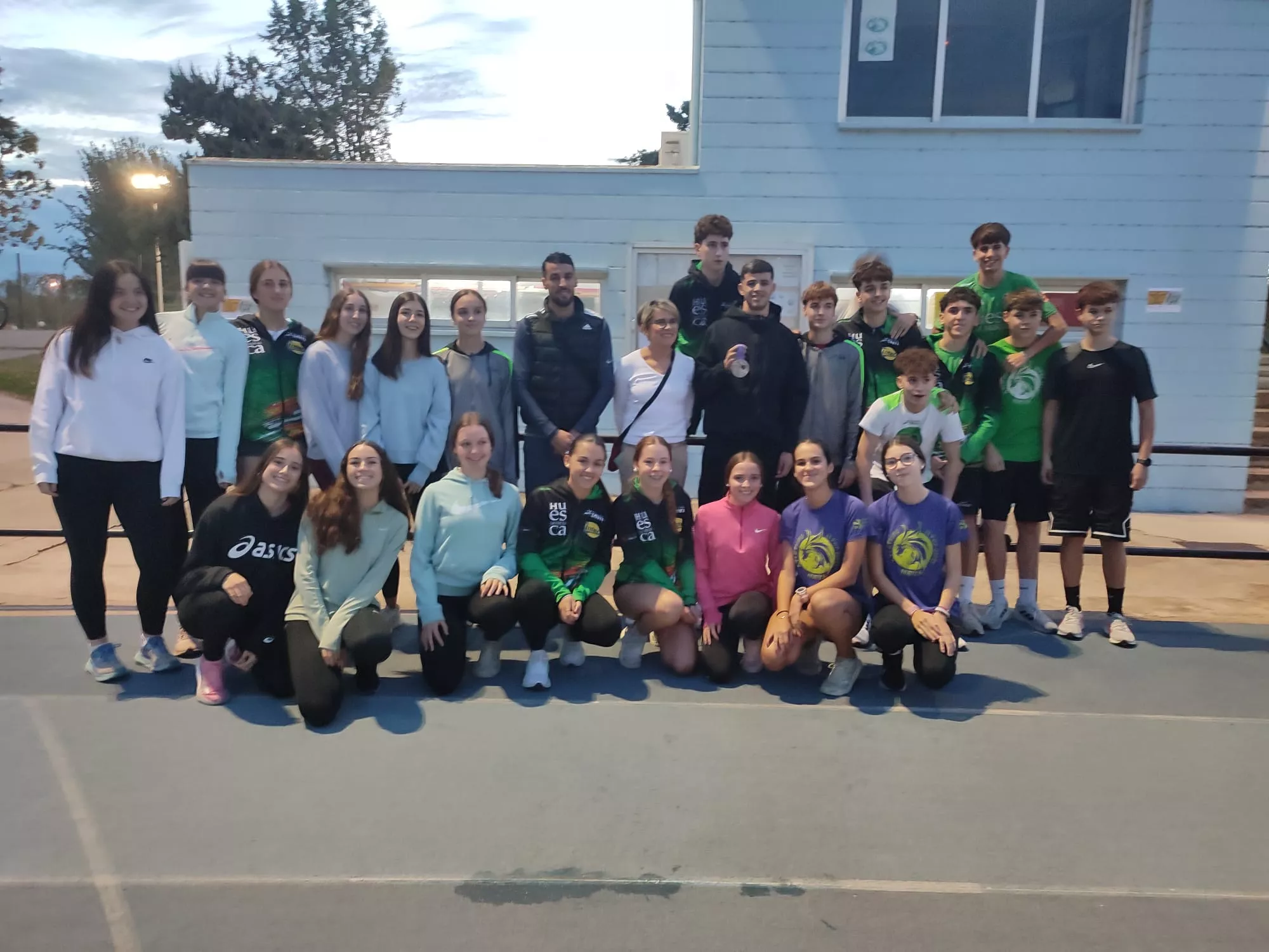 Sedjati con la Escuela de Intec-Zoiti