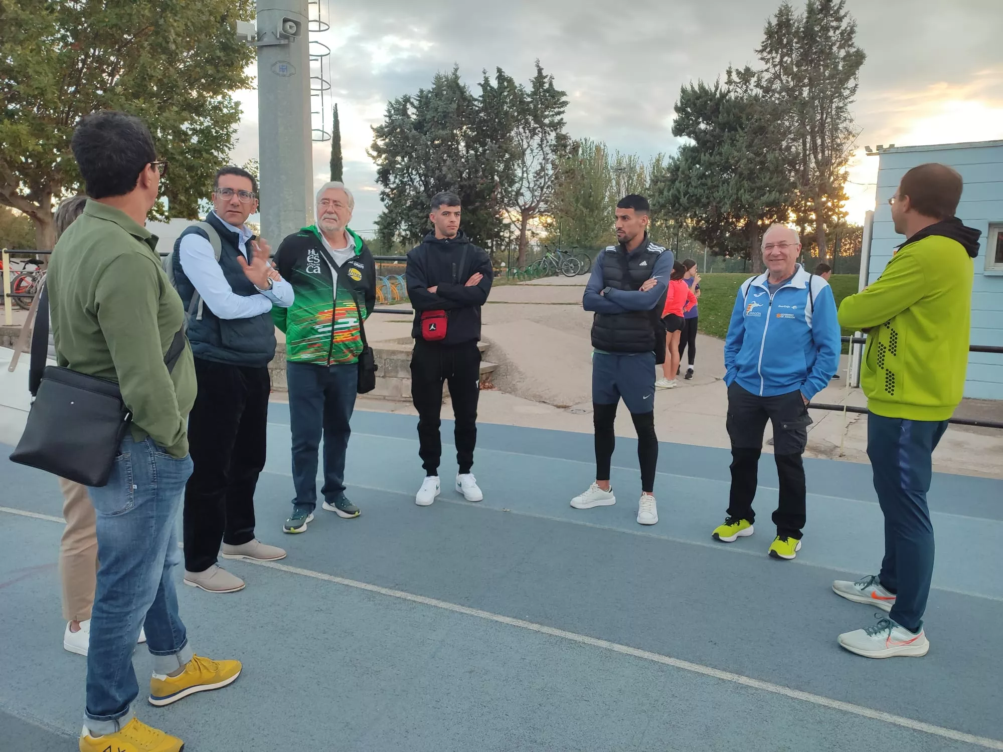 Sedjati con la Escuela de Intec-Zoiti