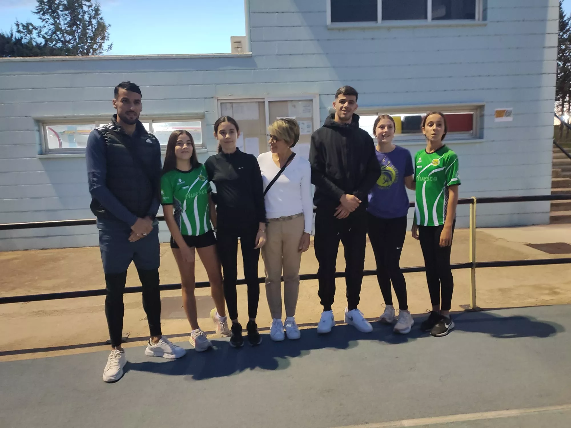 Sedjati con la Escuela de Intec-Zoiti