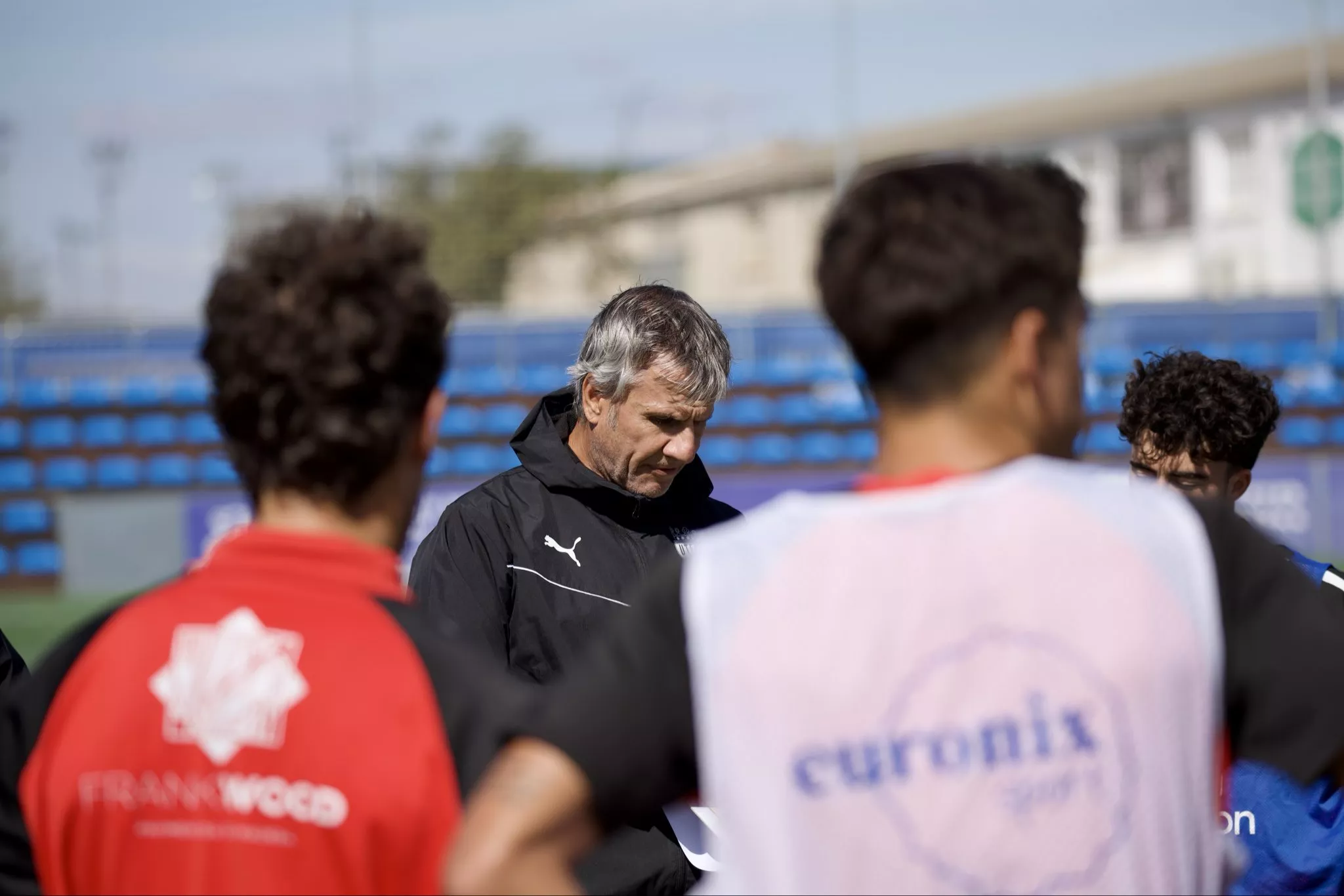 Juan Carlos Beltrán, técnico del Utebo, en un entrenamiento. Juan Carlos Beltrán, técnico del Utebo, en un entrenamiento.