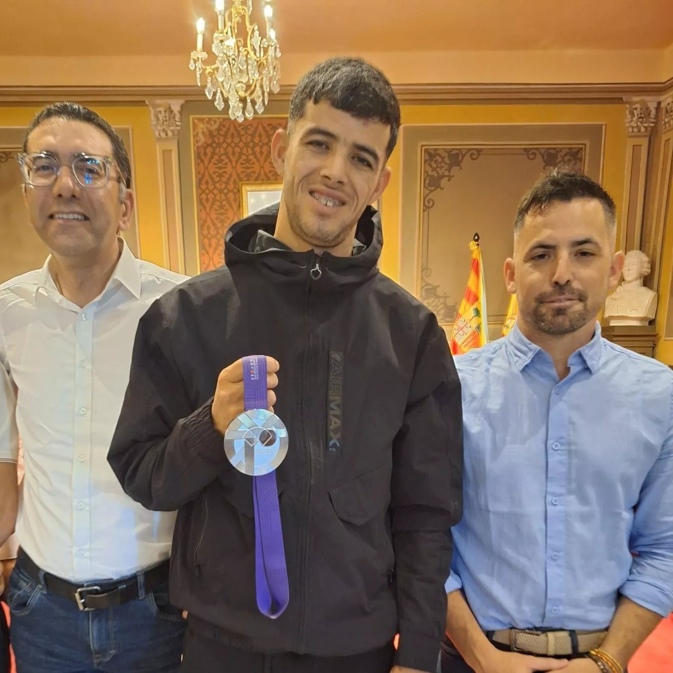 Sedjati, recibido en el Ayuntamiento de Barbastro.