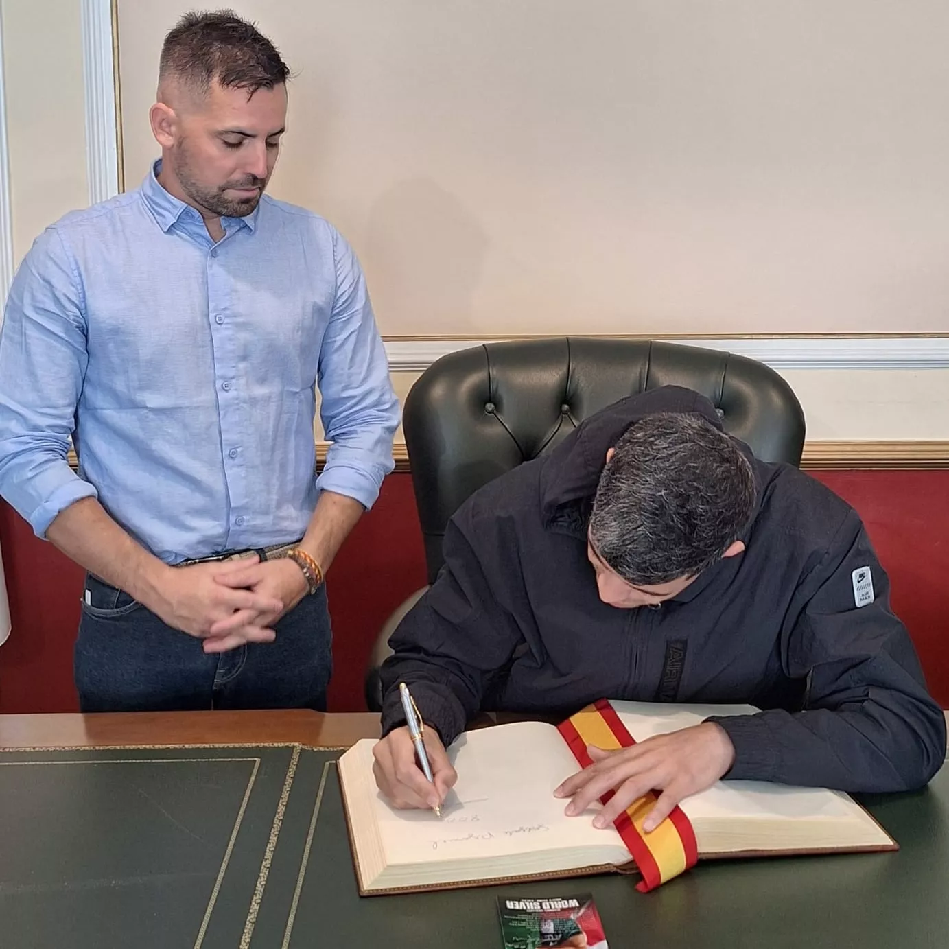 Sedjati, recibido en el Ayuntamiento de Barbastro.