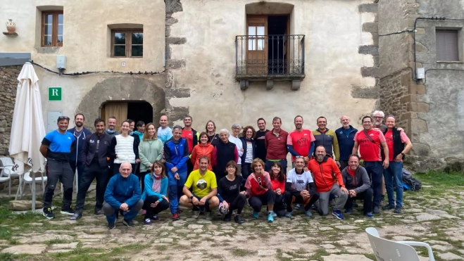 grupo de Adultos en casa lardies Nocito grupo de Adultos en casa lardies Nocito