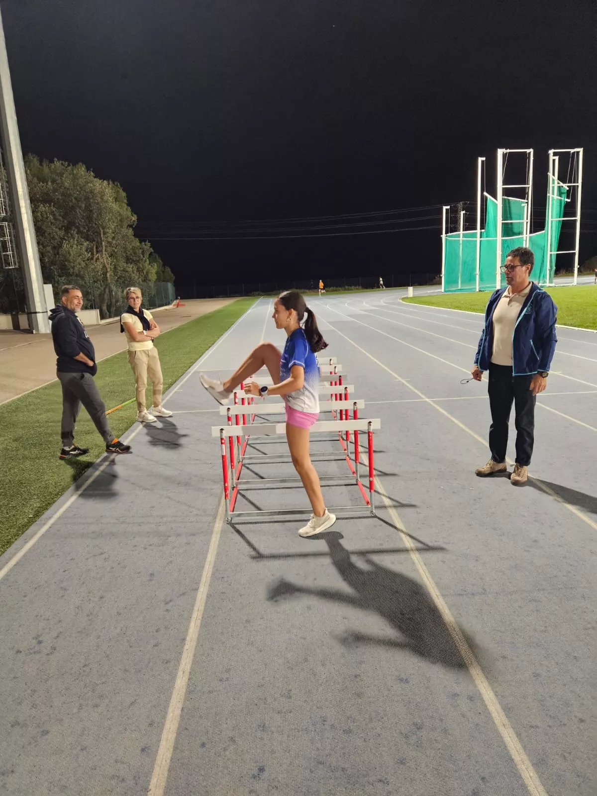 Sedjati con la Escuela del Club Atletismo Barbastro.