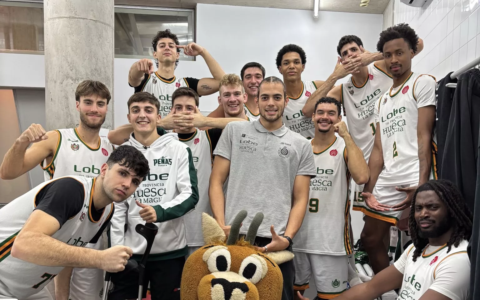 Lobe Huesca accede a octavos de la Copa España tras otra exhibición de acierto (95-82). Foto: Adri Mora Lobe Huesca accede a octavos de la Copa España tras otra exhibición de acierto (95-82). Foto: Adri Mora
