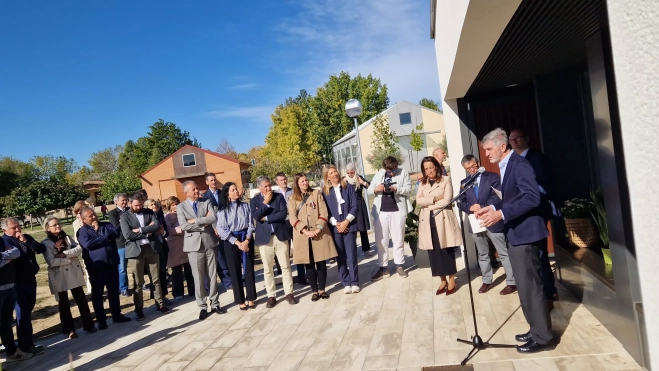 Inauguración en Valentia de viviendas para jóvenes con autismo y trastorno de conducta grave. Foto Myriam Martínez Inauguración en Valentia de viviendas para jóvenes con autismo y trastorno de conducta grave. Foto Myriam Martínez