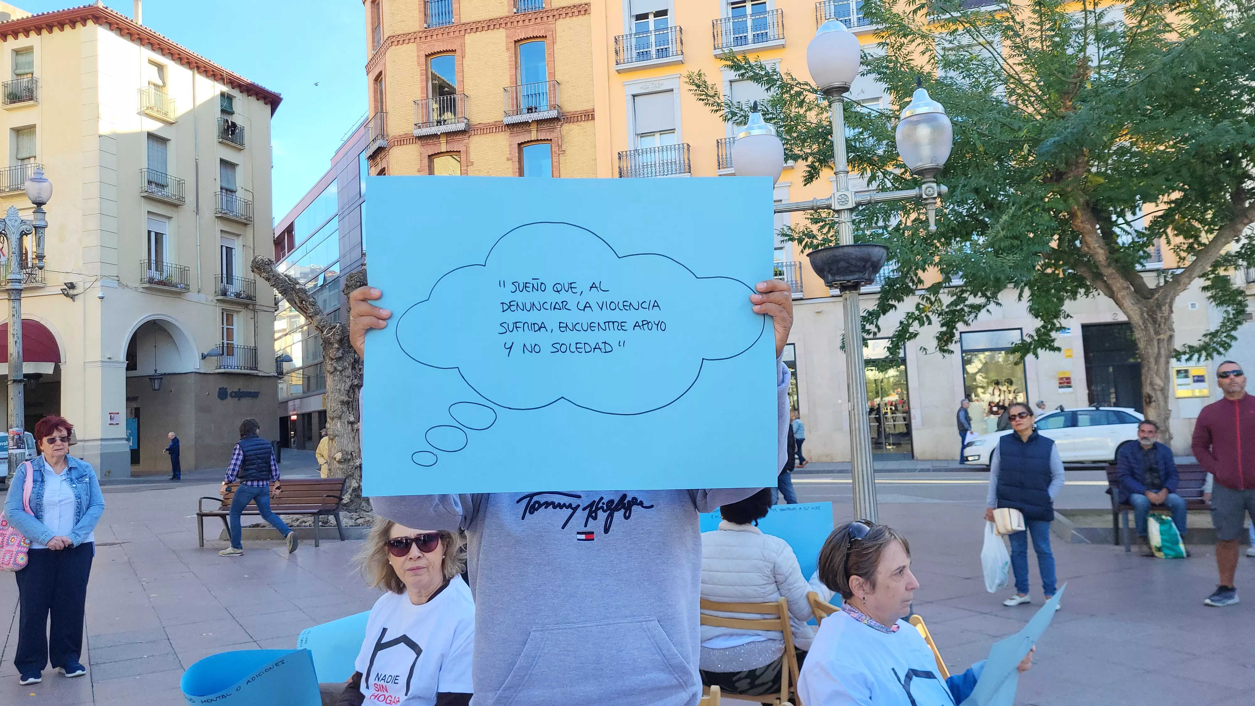 Acto celebrado por Cáritas en el Día de las Personas sin Hogar. Foto Mercedes Manterola