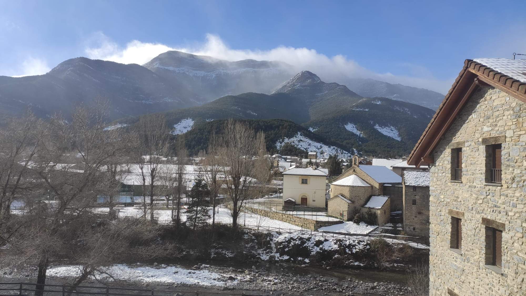 Nieve en Fiscal. Foto Verónica Allué 