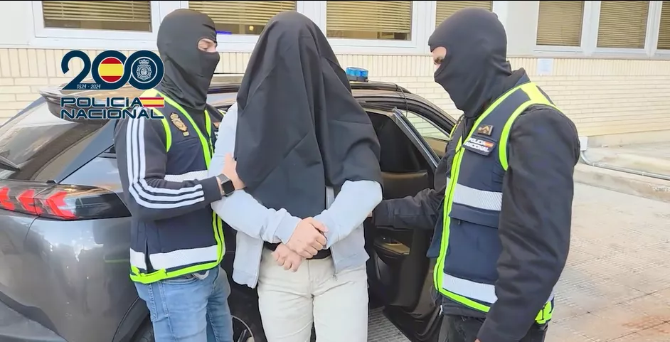 Detenido en Huesca una persona vinculada al terrorismo yihadista .