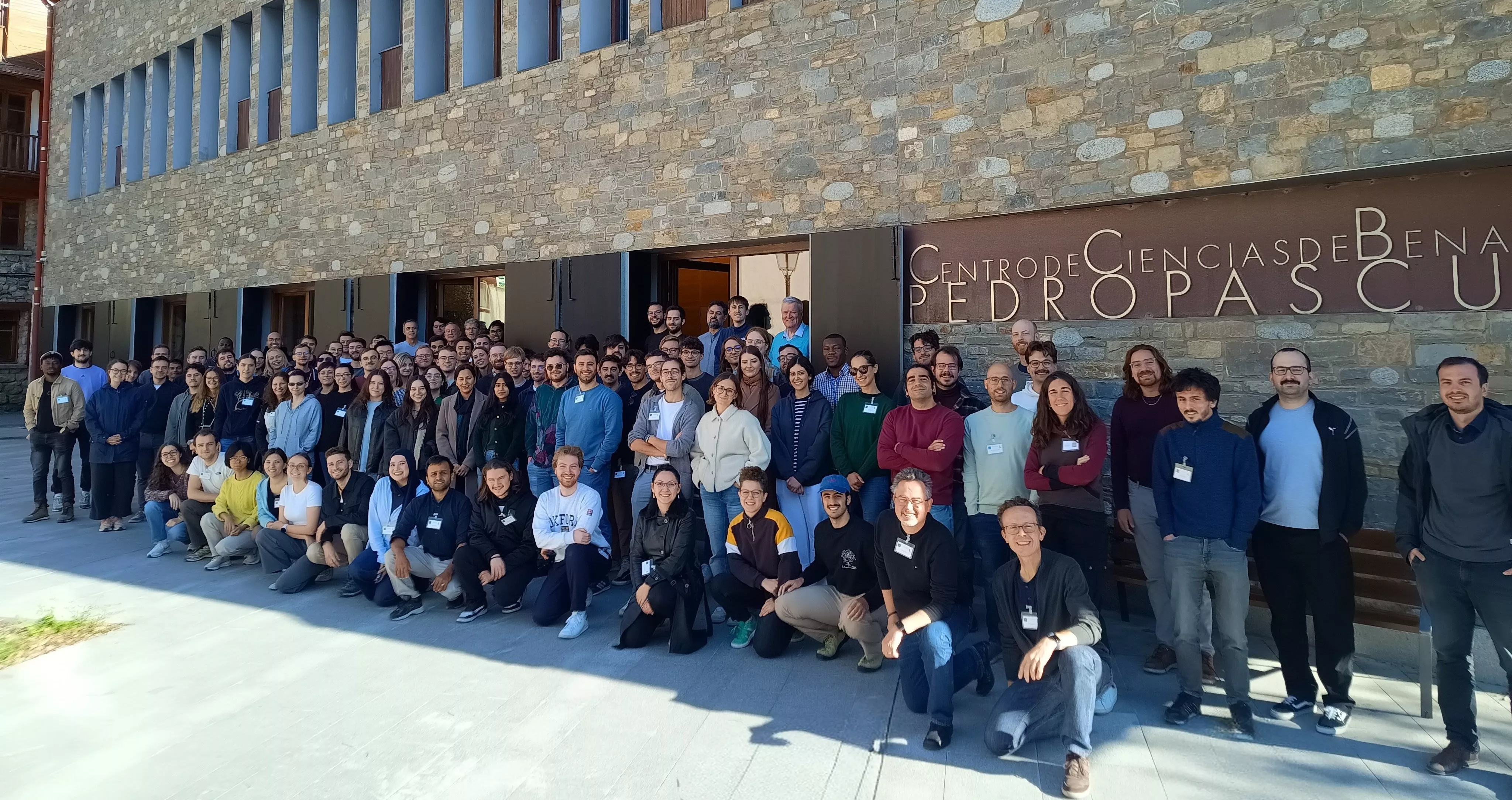 El mayor centro de investigación de Europa lleva su escuela anual al Pirineo oscense. El mayor centro de investigación de Europa lleva su escuela anual al Pirineo oscense.