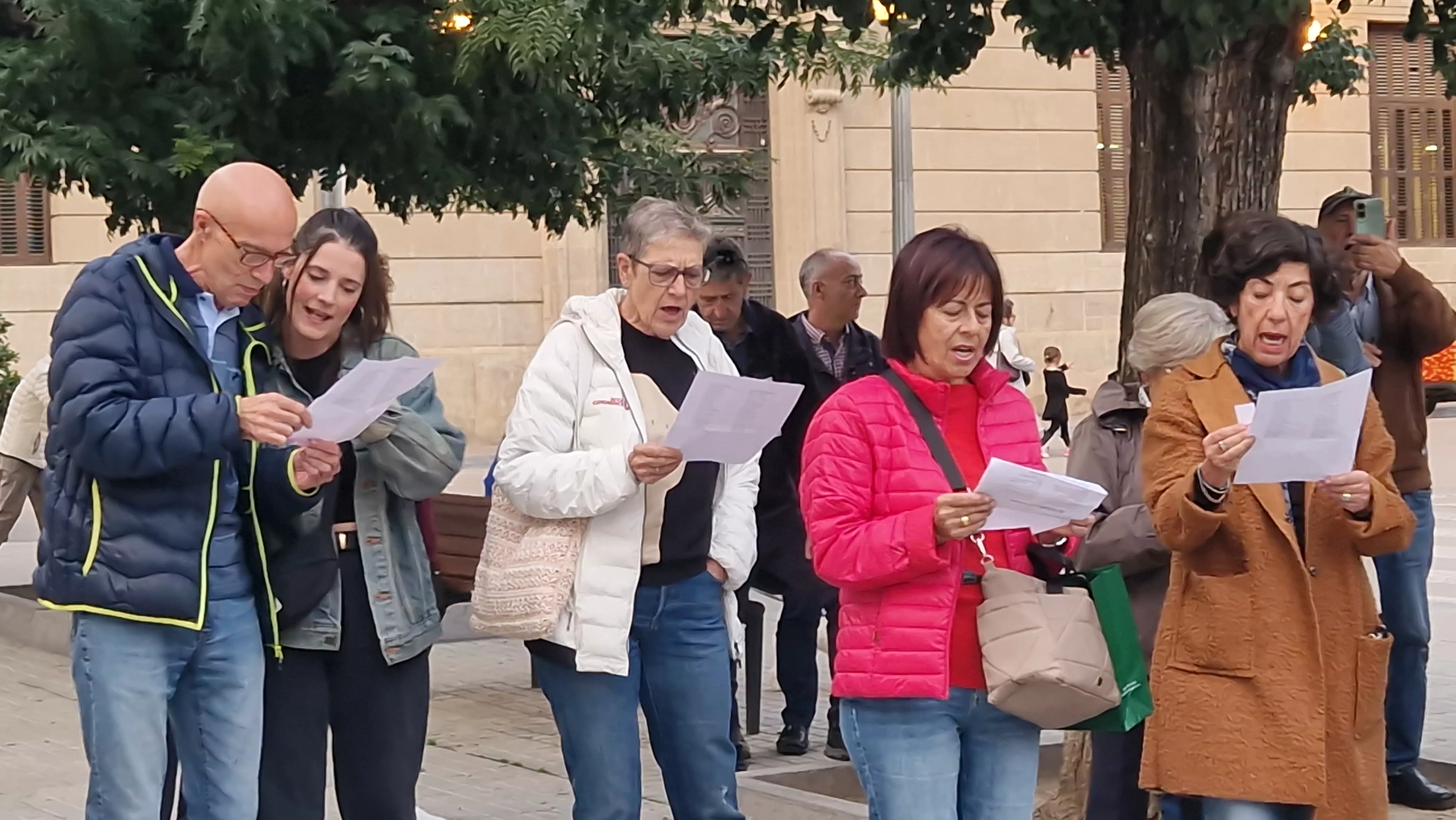 Voces por la paz, por los derechos humanos y contra las guerras del mundo. Foto Myriam Martínez